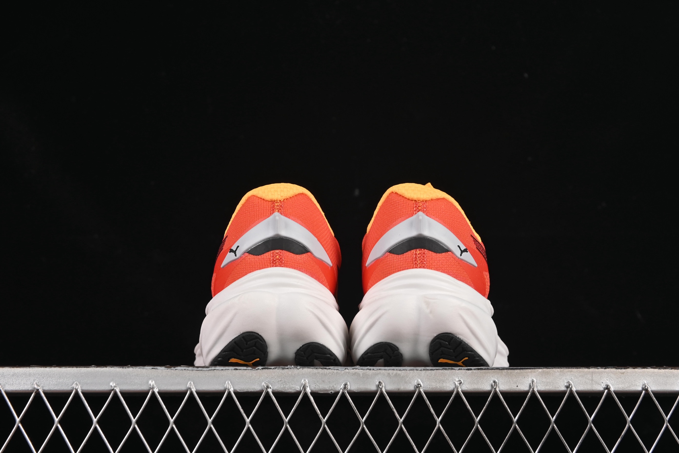 💰220纯原
 Puma Deviate Nitro 3 彪马舒适防滑耐磨低帮休闲跑步鞋 310474-01
尺码：36 37 37.5 38 38.5 39 40 40.5 41 42 42.5 43 44 44.5 45 7+C3