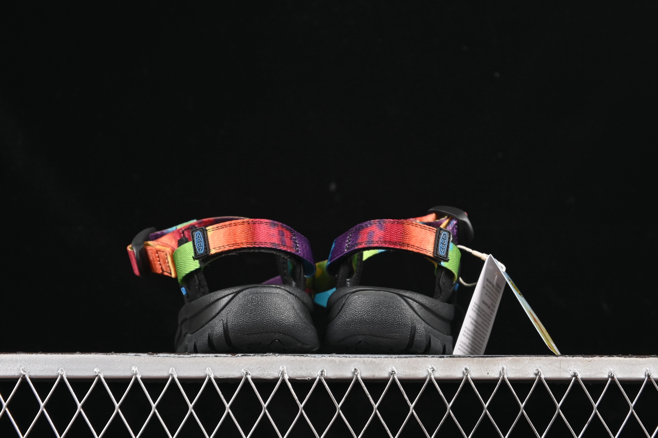 💰200纯原
 Keen Zerraport 科恩 夏季潮流编织溯溪涉水休闲户外凉鞋 908 Camouflage
尺码：35 36 37 38 39 40 41 42 43 44 45 F.C3