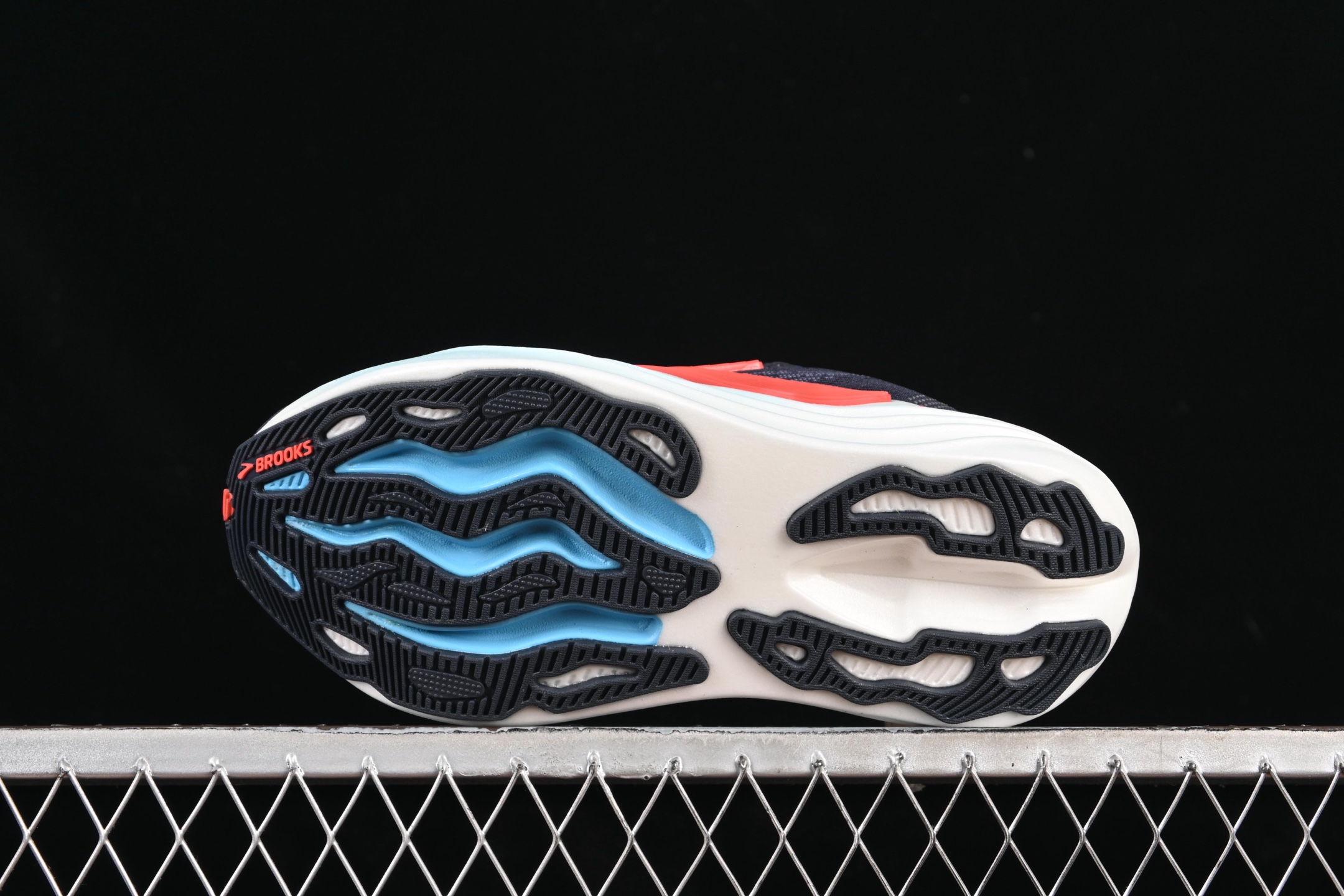 💰220纯原
 Brooks Glycerin Max 布鲁克斯 男子缓震马拉松氮气慢跑鞋 1204361B439
尺码：36 37 38 39 40 41 42 43 44 45 G.C3