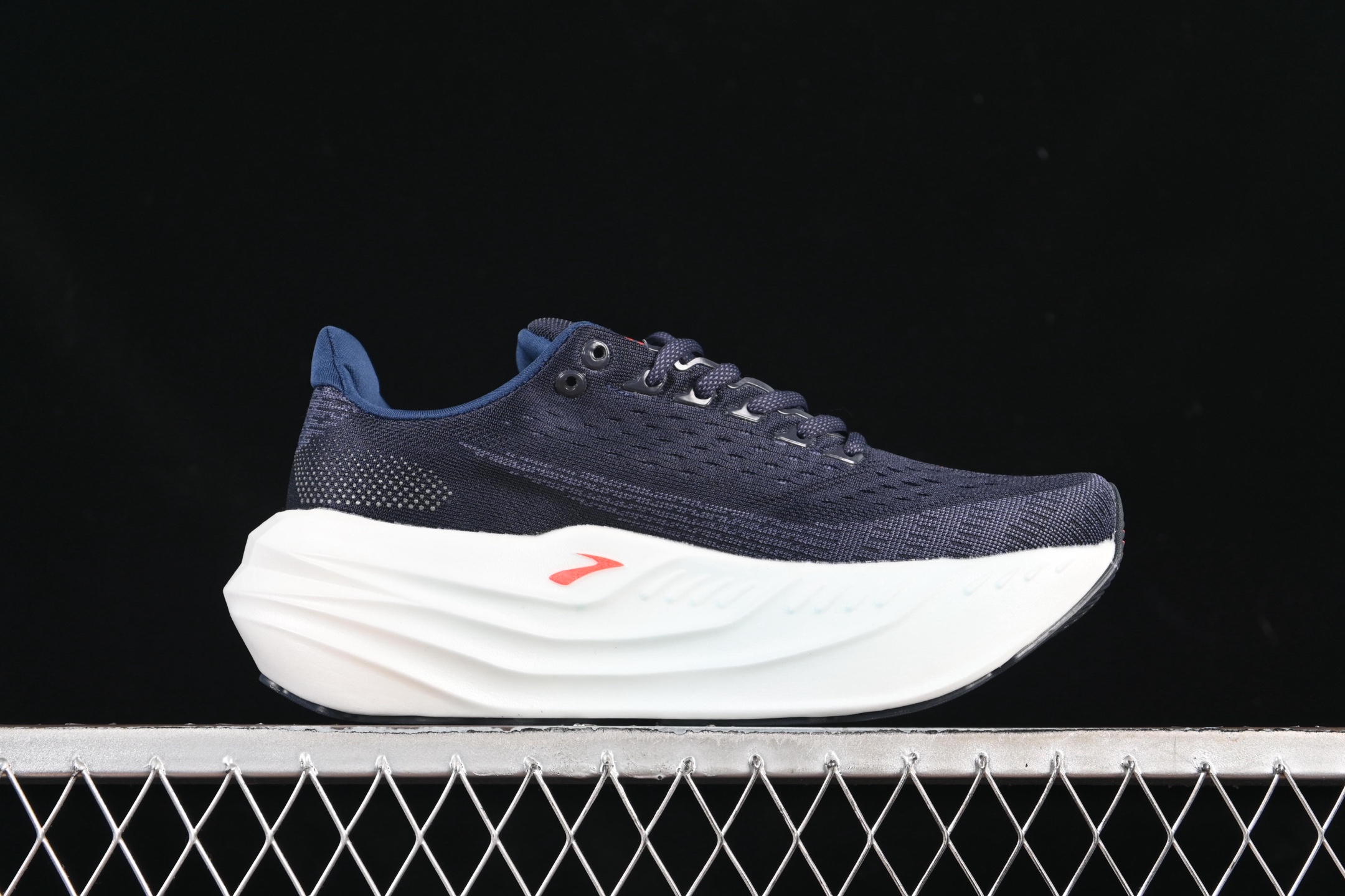 💰220纯原
 Brooks Glycerin Max 布鲁克斯 男子缓震马拉松氮气慢跑鞋 1204361B439
尺码：36 37 38 39 40 41 42 43 44 45 G.C3