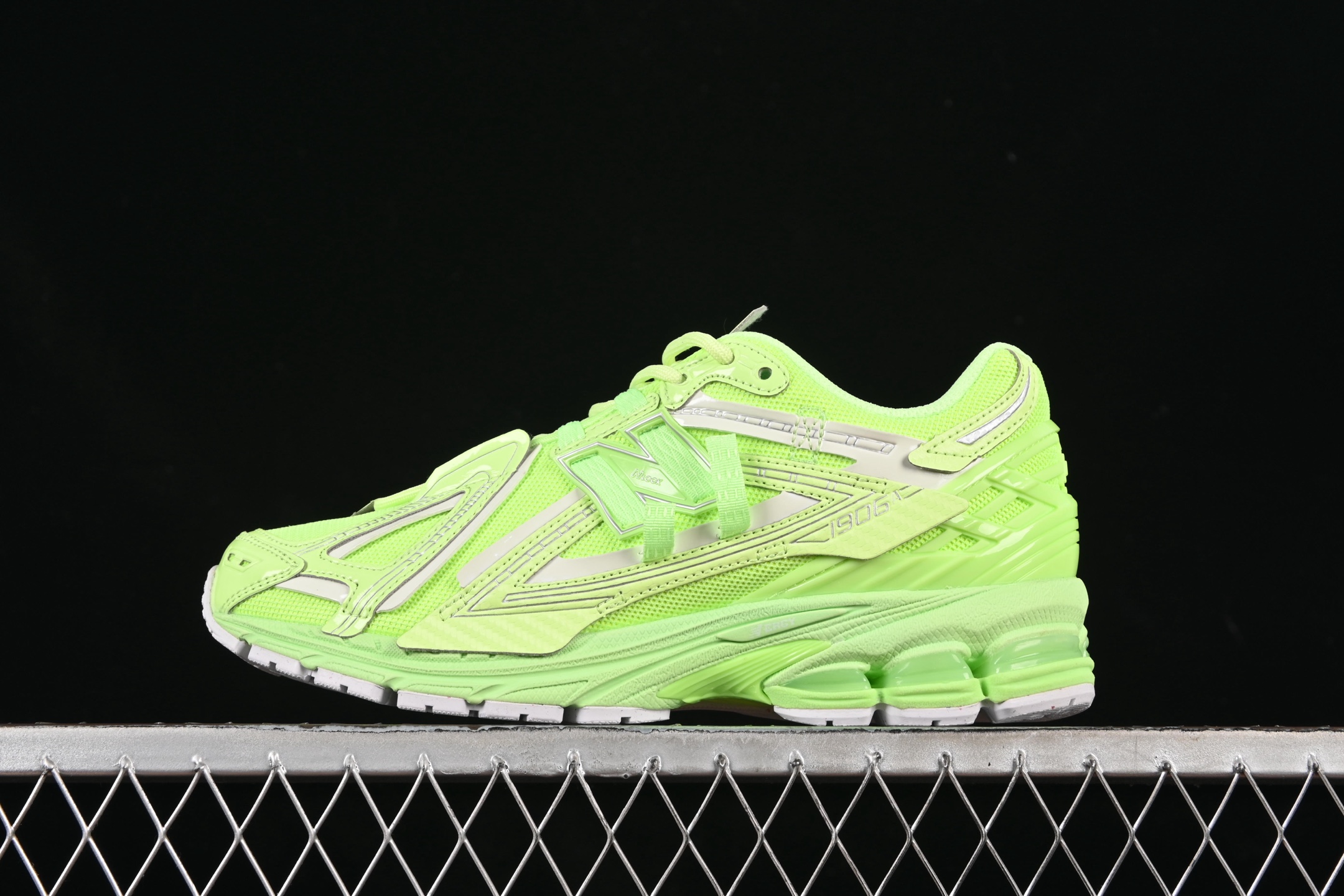  纯原 New Balance 1906系列复古老爹风休闲运动慢跑鞋 U1906AF
#采用轻质牛剖革