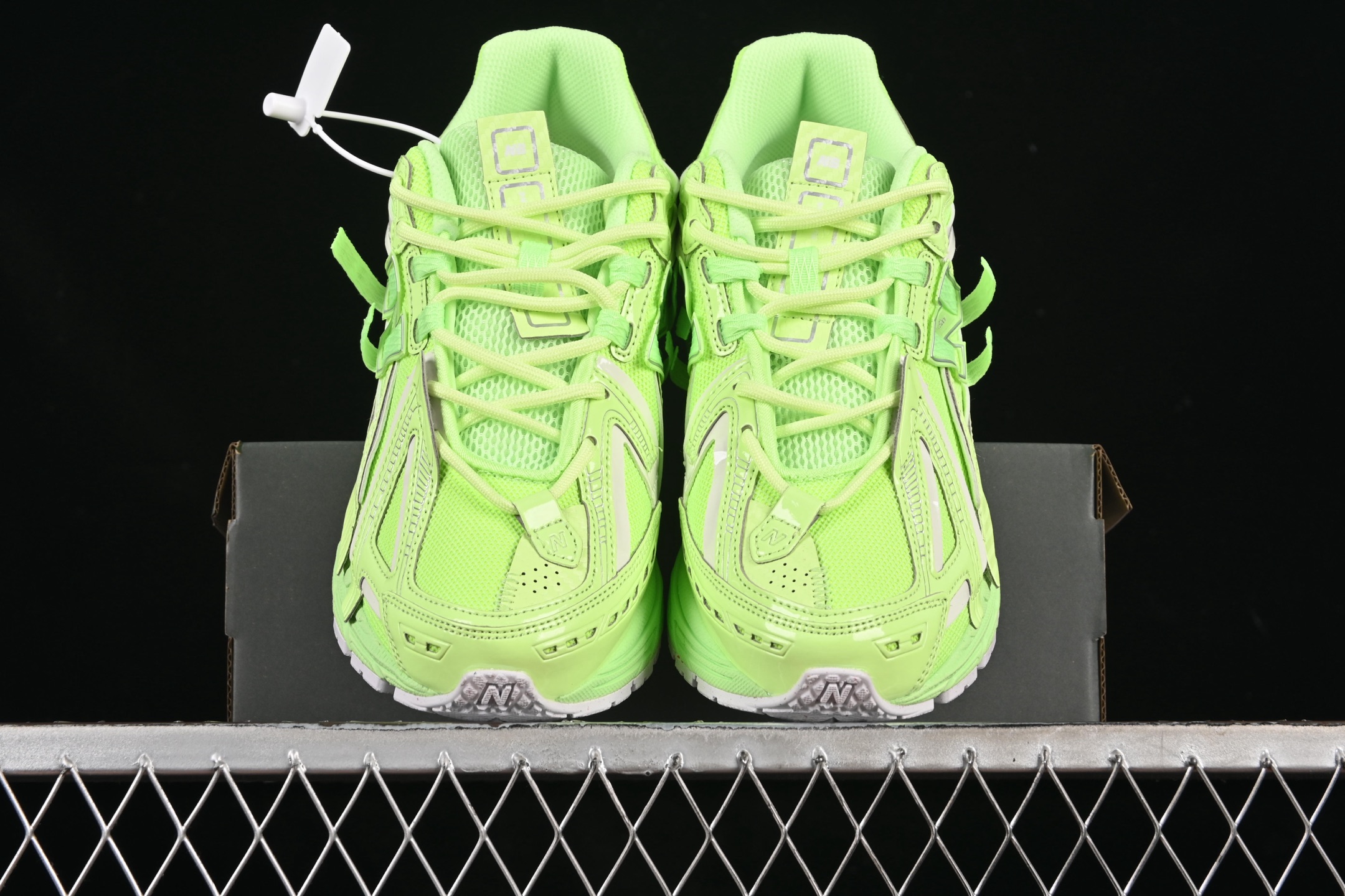  纯原 New Balance 1906系列复古老爹风休闲运动慢跑鞋 U1906AF
#采用轻质牛剖革