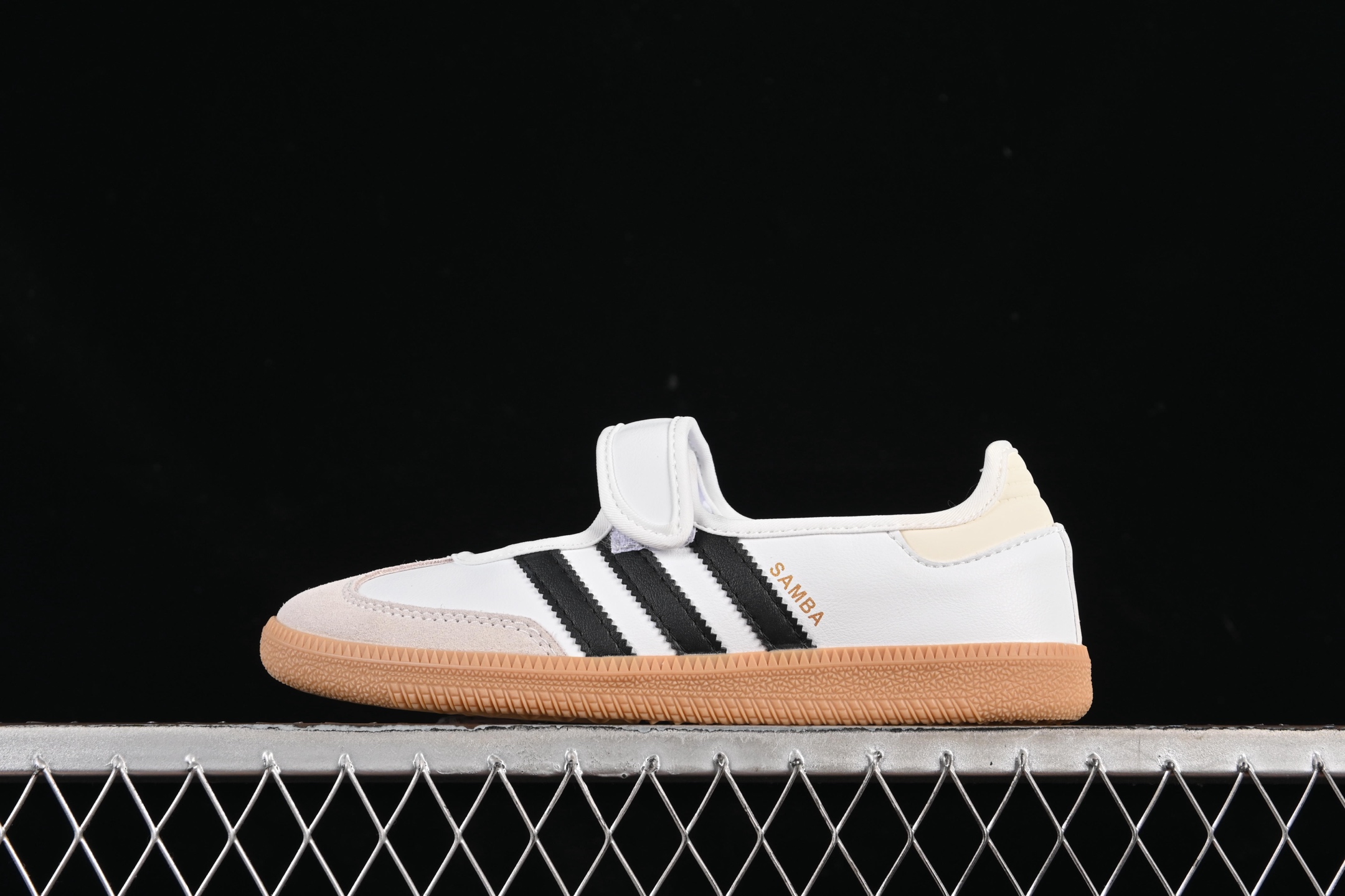 Adidas Samba Jane JR1402 阿迪达斯 玛丽珍懒人生活鞋尺码：36 36.5 37 