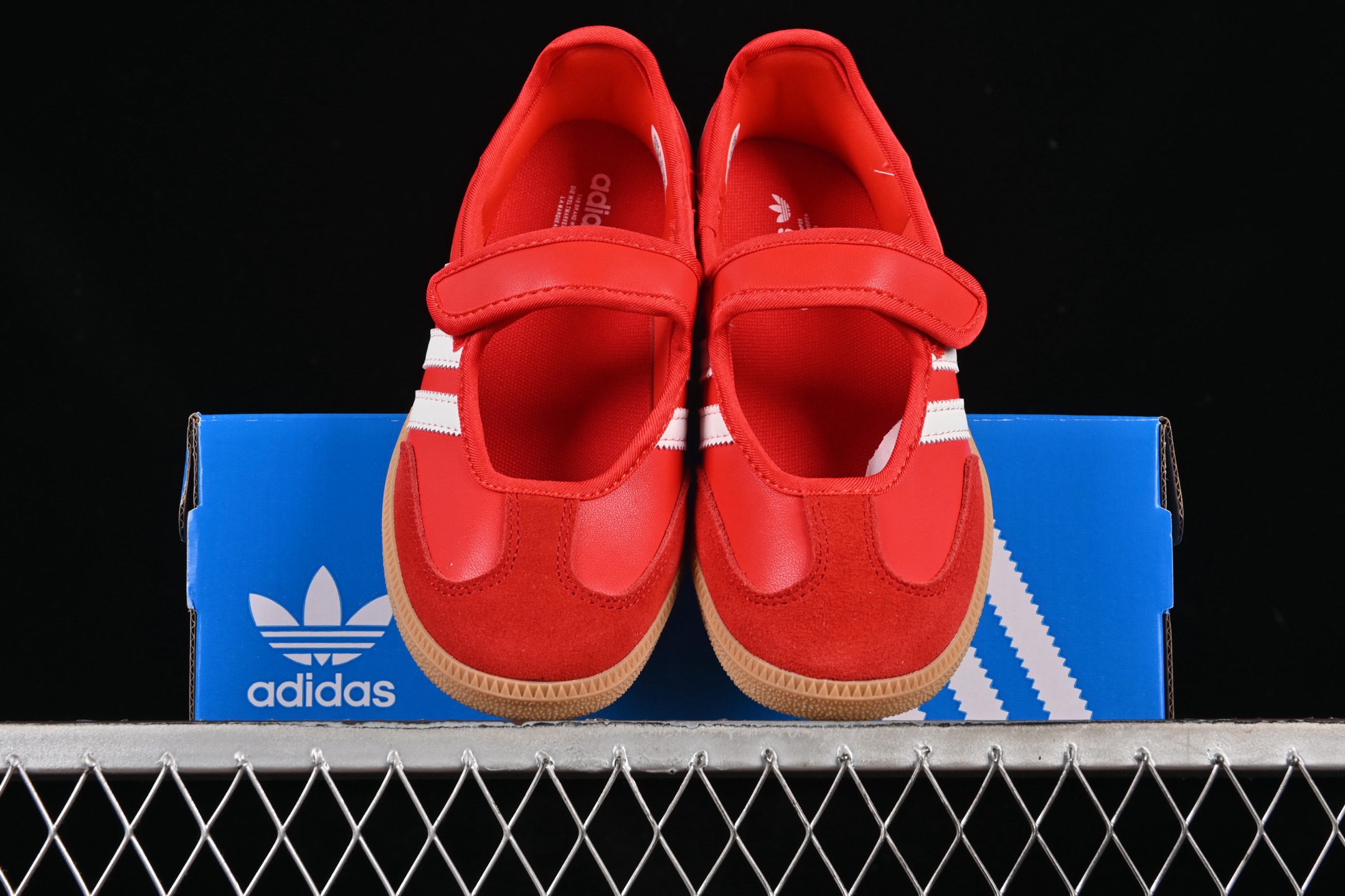 Adidas Samba Jane JQ6446 阿迪达斯 玛丽珍懒人生活鞋尺码：36 36.5 37 