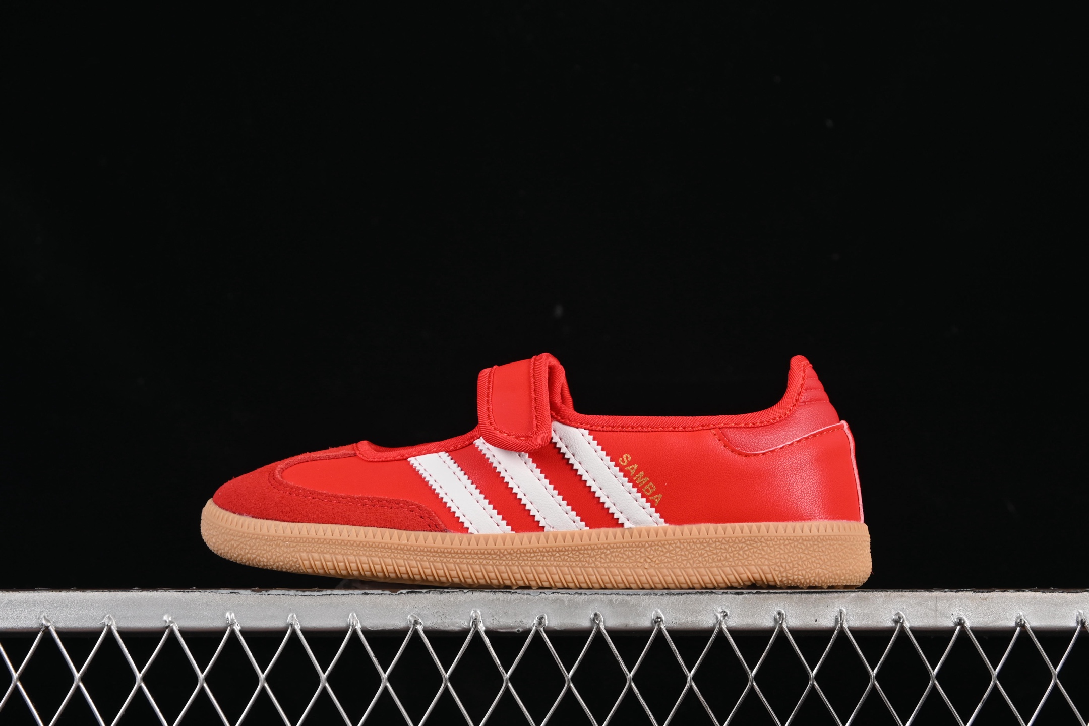 Adidas Samba Jane JQ6446 阿迪达斯 玛丽珍懒人生活鞋尺码：36 36.5 37 