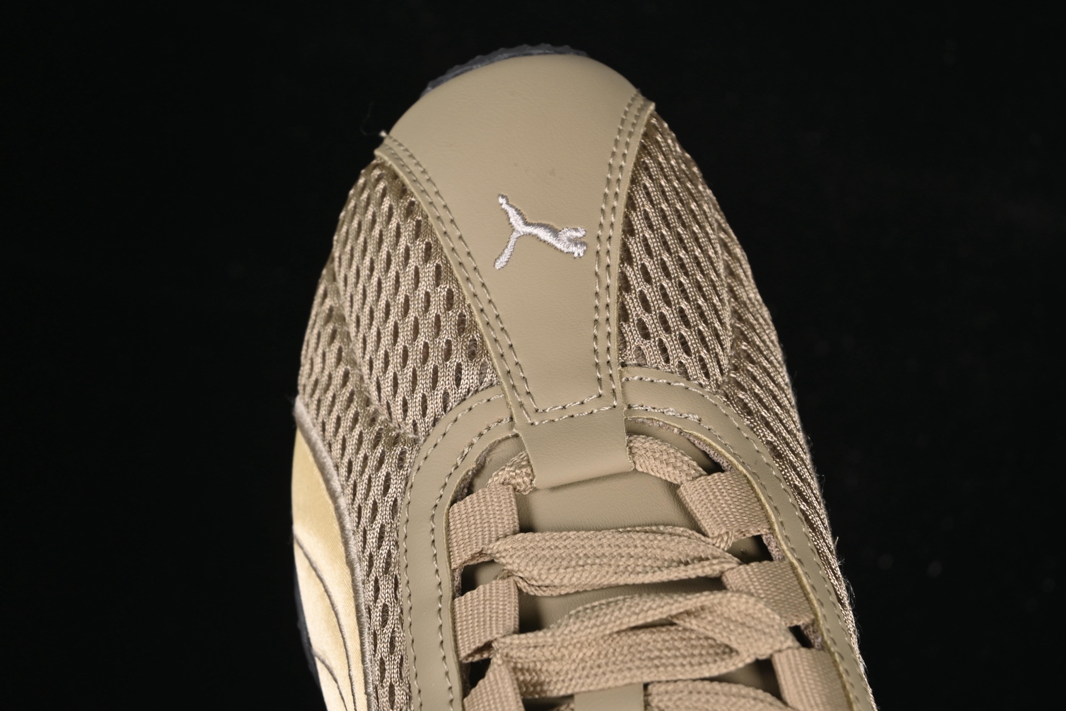 💰190纯原
 Puma H-Street OG 彪马低帮生活休闲鞋 405046-02
尺码：36 37 37.5 38 38.5 39 40 40.5 41 42 42.5 43 44 45 N.C3