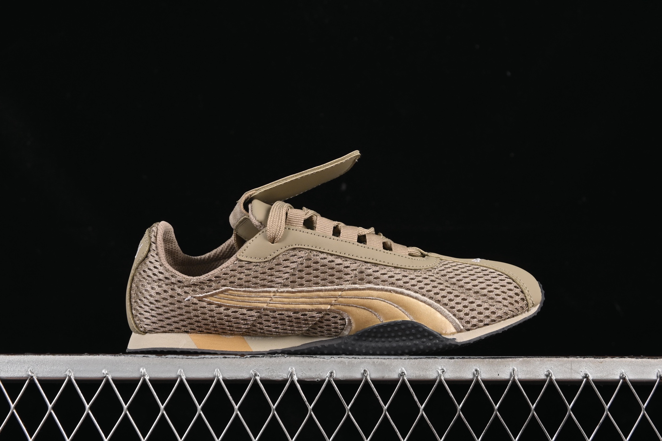 💰190纯原
 Puma H-Street OG 彪马低帮生活休闲鞋 405046-02
尺码：36 37 37.5 38 38.5 39 40 40.5 41 42 42.5 43 44 45 N.C3