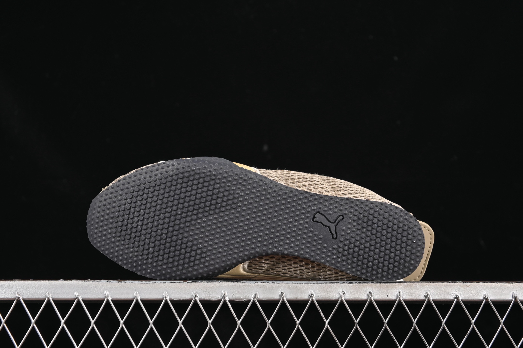 💰190纯原
 Puma H-Street OG 彪马低帮生活休闲鞋 405046-02
尺码：36 37 37.5 38 38.5 39 40 40.5 41 42 42.5 43 44 45 N.C3