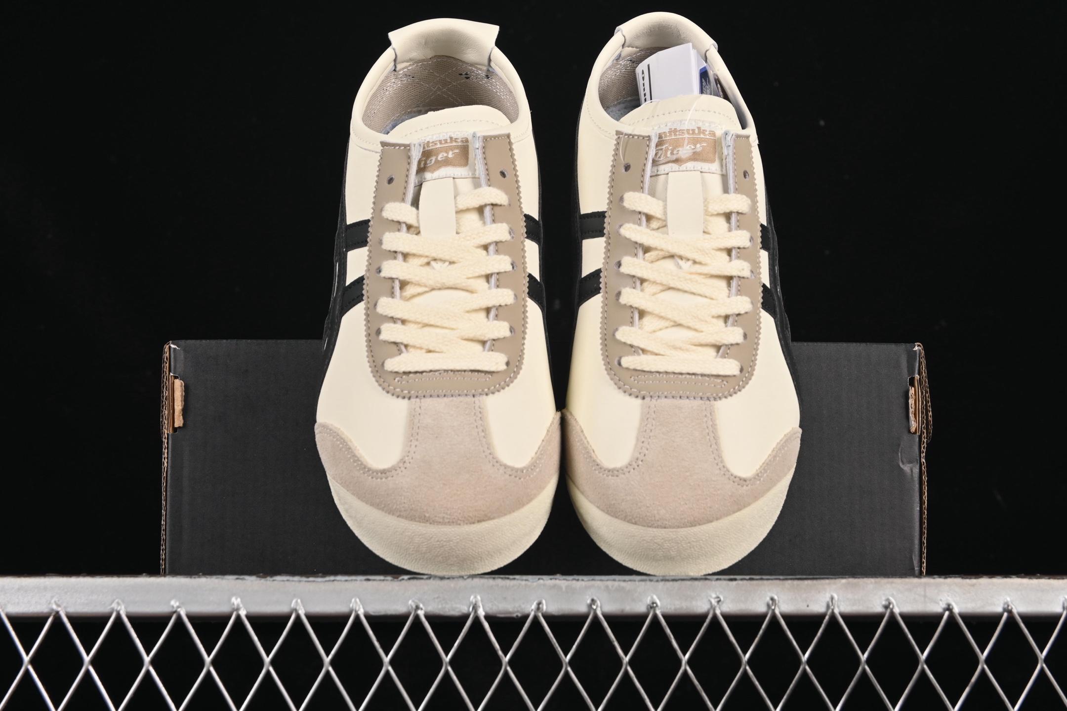 💰150真标💰180公司级💰220纯原
 OnitsukaTiger/鬼塚虎 Mexico 66 低帮休闲跑步鞋 1183C102-752
尺码：36 37 37.5 38 39 39.5 40 40.5 41.5 42 42.5 43.5 44 45 B.C3