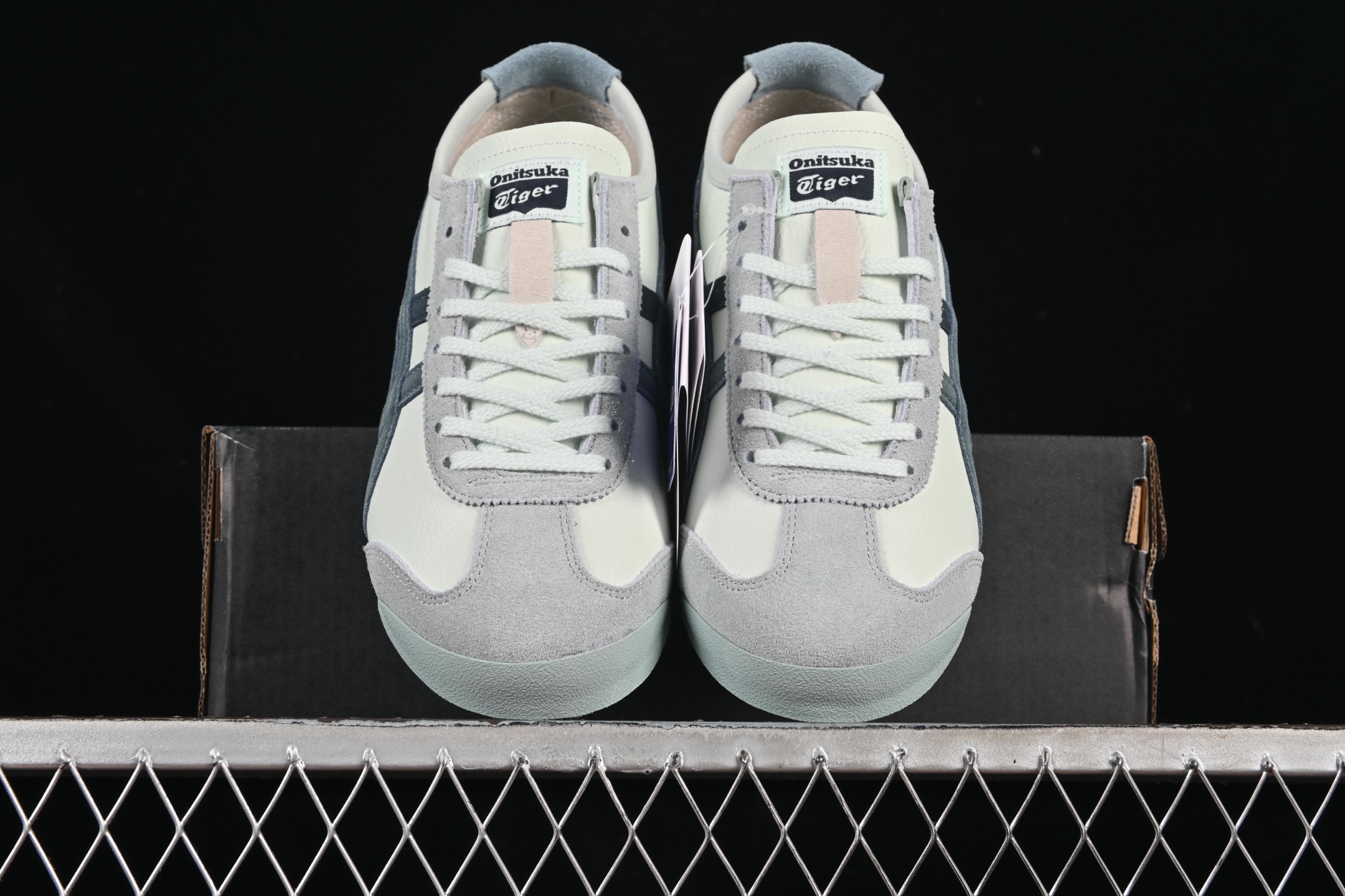 💰150真标💰180公司级💰220纯原
OnitsukaTiger/鬼塚虎 Mexico 66 低帮休闲跑步鞋 1183C076-300
尺码:36 37 37.5 38 39 39.5 40 40.5 41.5 42 42.5 43.5 44 45 B.C3