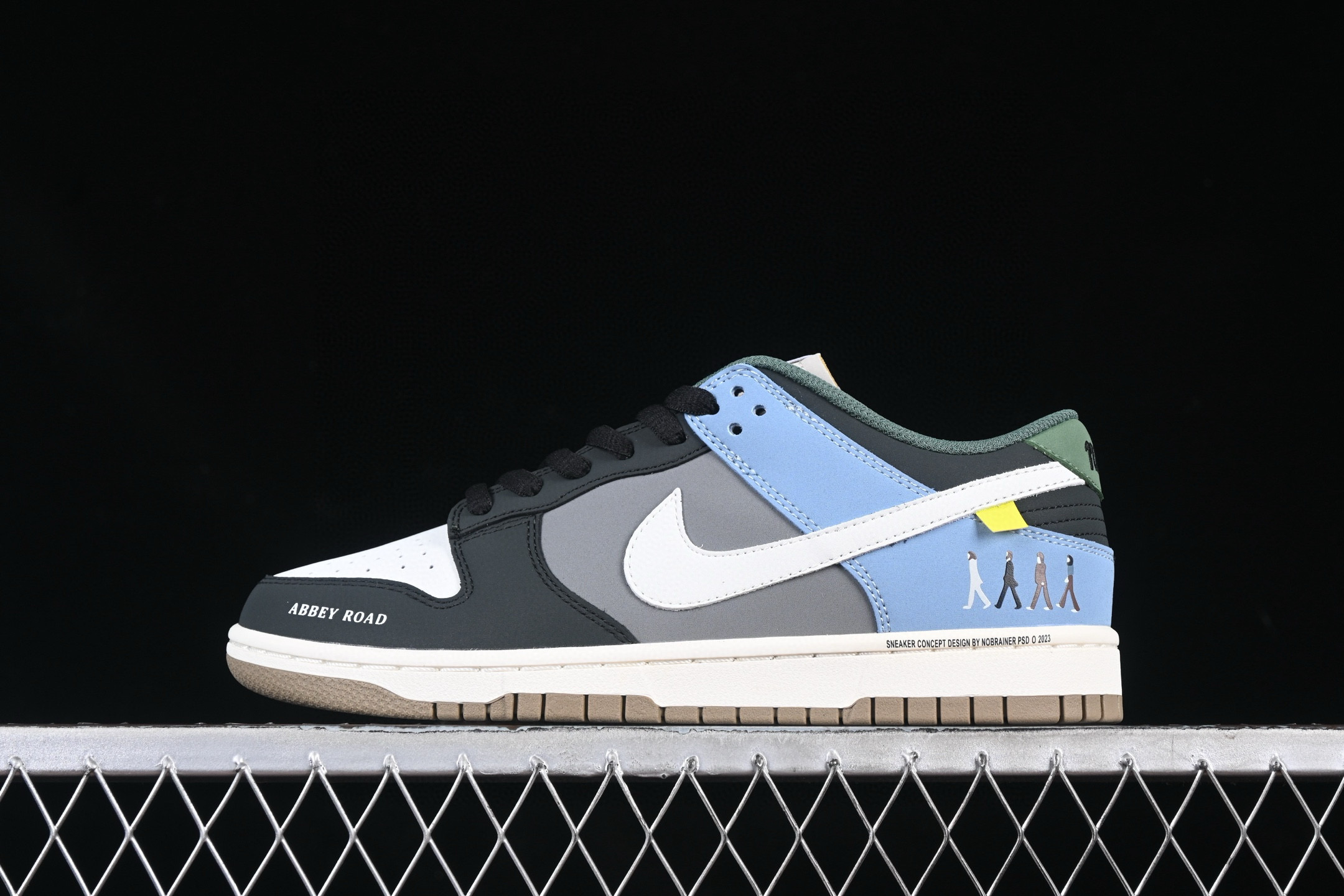 特价：
原 ¥360 9个配色Dunk 
现特价🉐💰200
