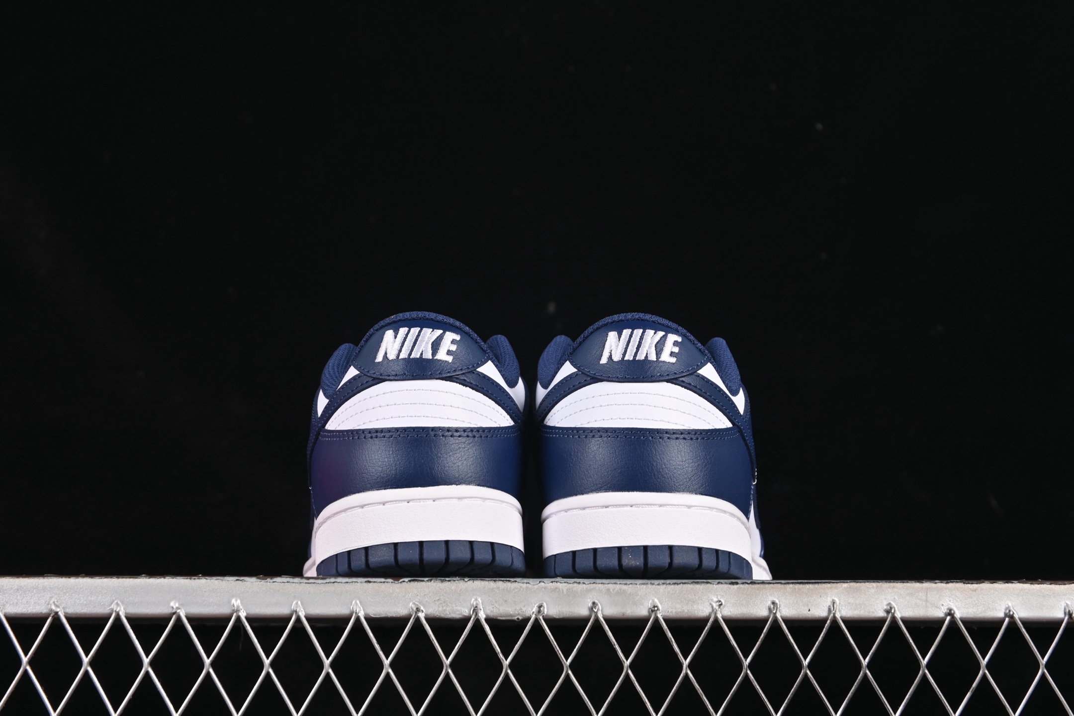 💰200真标💰260公司级💰360纯原
Nike SB Dunk Low 白蓝色 低帮休闲板鞋 HF5441-107
尺码:36 36.5 37.5 38 38.5 39 40 40.5 41 42 42.5 43 44 44.5 45 46 9.E5