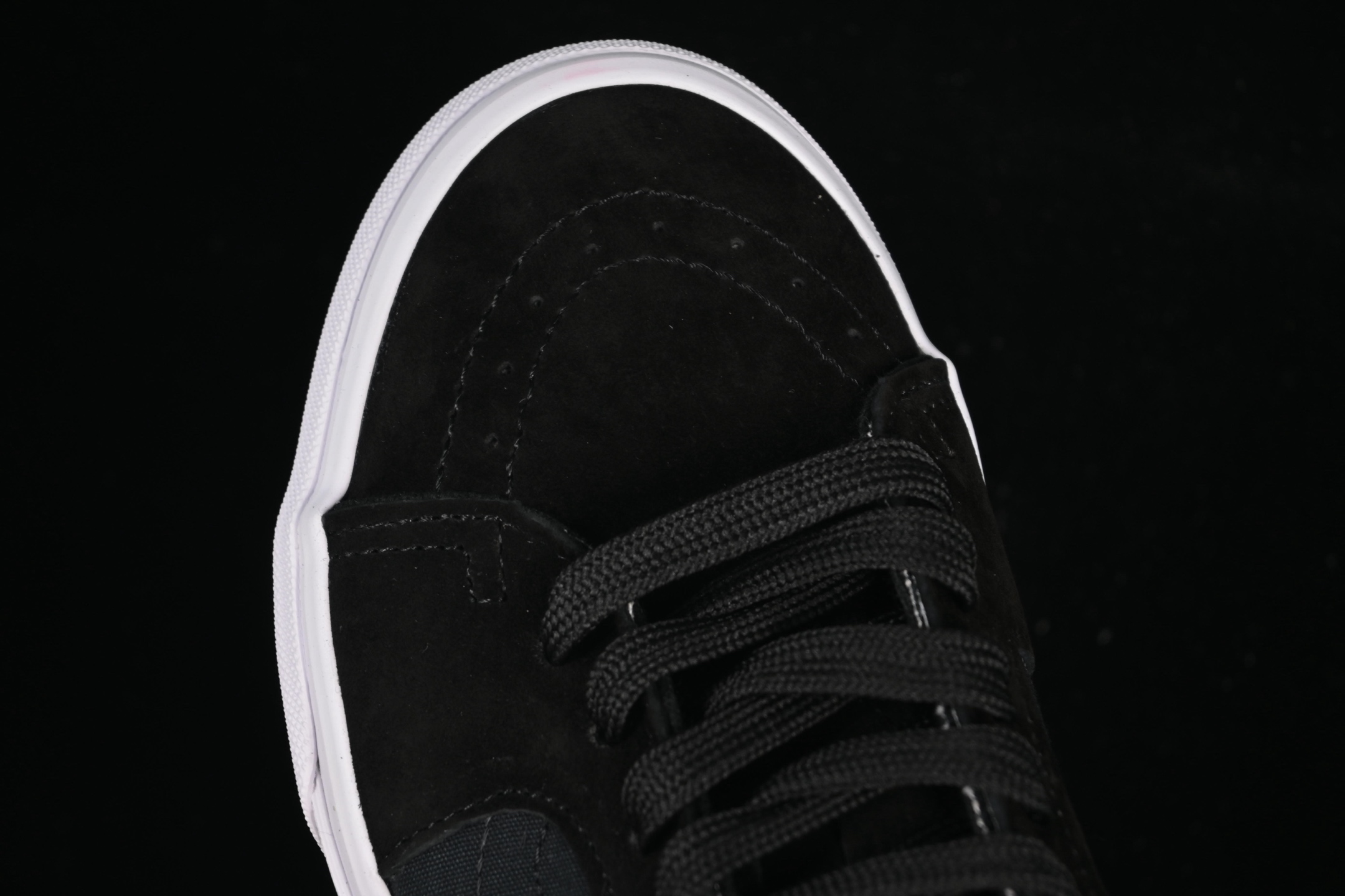 💰150纯原
Vans Sk8-Low 万斯大Logo防滑休闲滑板鞋 VN0A5KXDY28
#工艺:硫化1:1(重量1:1、真标、原钢印、材质标、鞋型标、合格证)
尺码:35 36 36.5 37 38 38.5 39 40 40.5 41 42 42.5 43 44 M.C3
