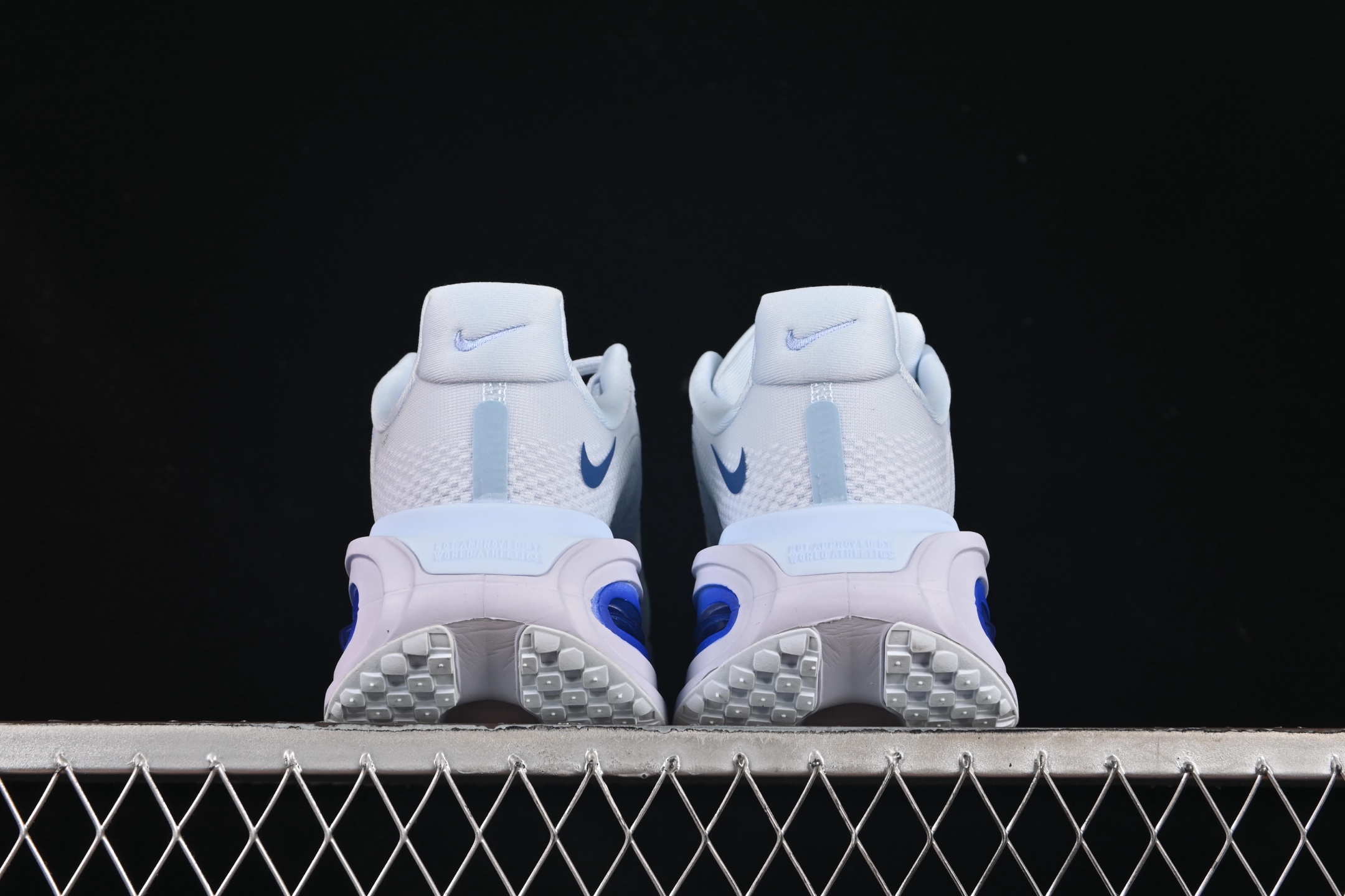 💰260纯原
Nike Air Zoom Zoom Premium 耐克网面厚底气垫跑鞋 FN8453-011
尺码：36 37.5 38 39 40 41 42 43 44 45 AJD4