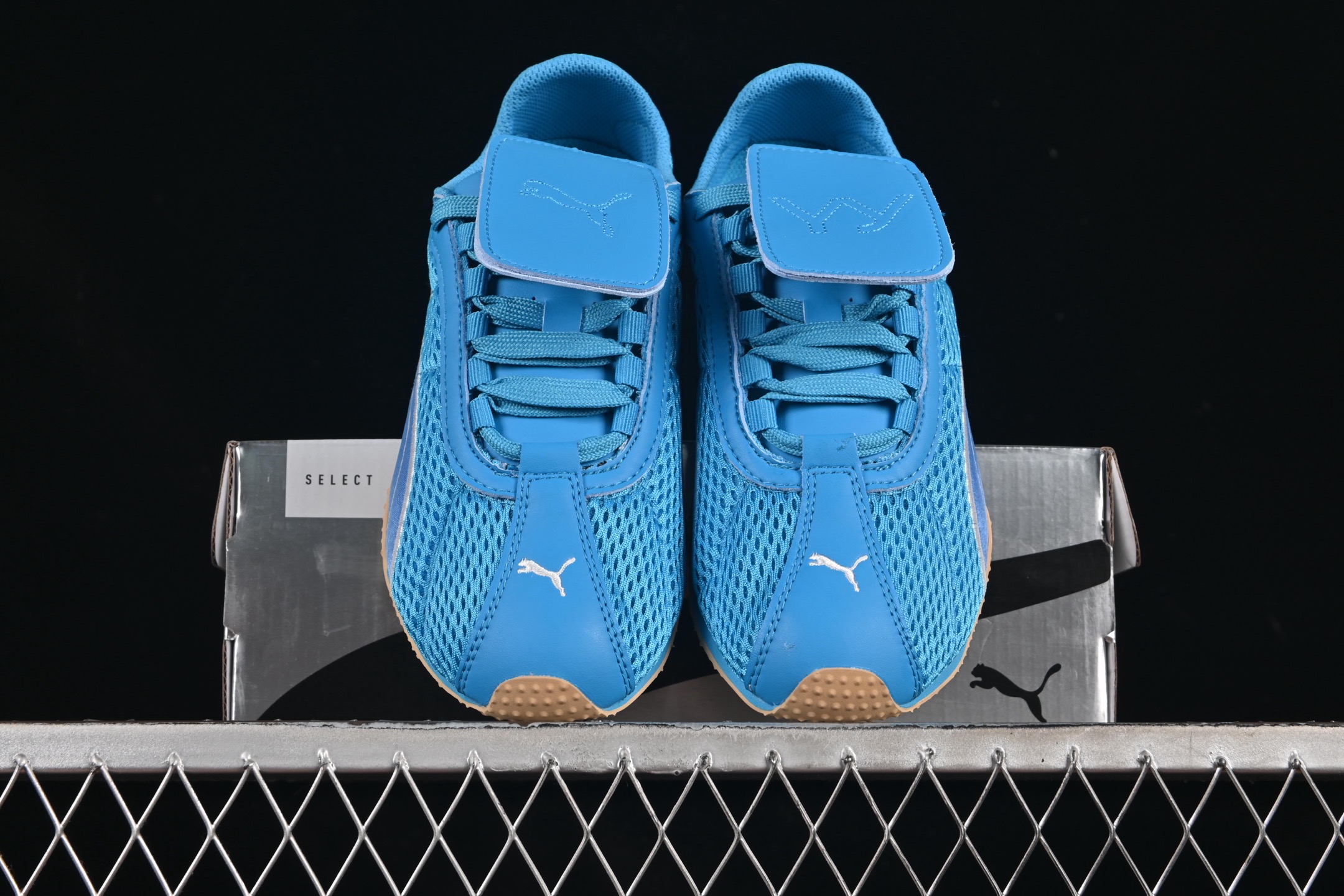 💰190纯原
Puma H-Street OG 彪马低帮生活休闲鞋 405046-03
尺码：36 37 37.5 38 38.5 39 40 40.5 41 42 42.5 43 44 45 N.C3