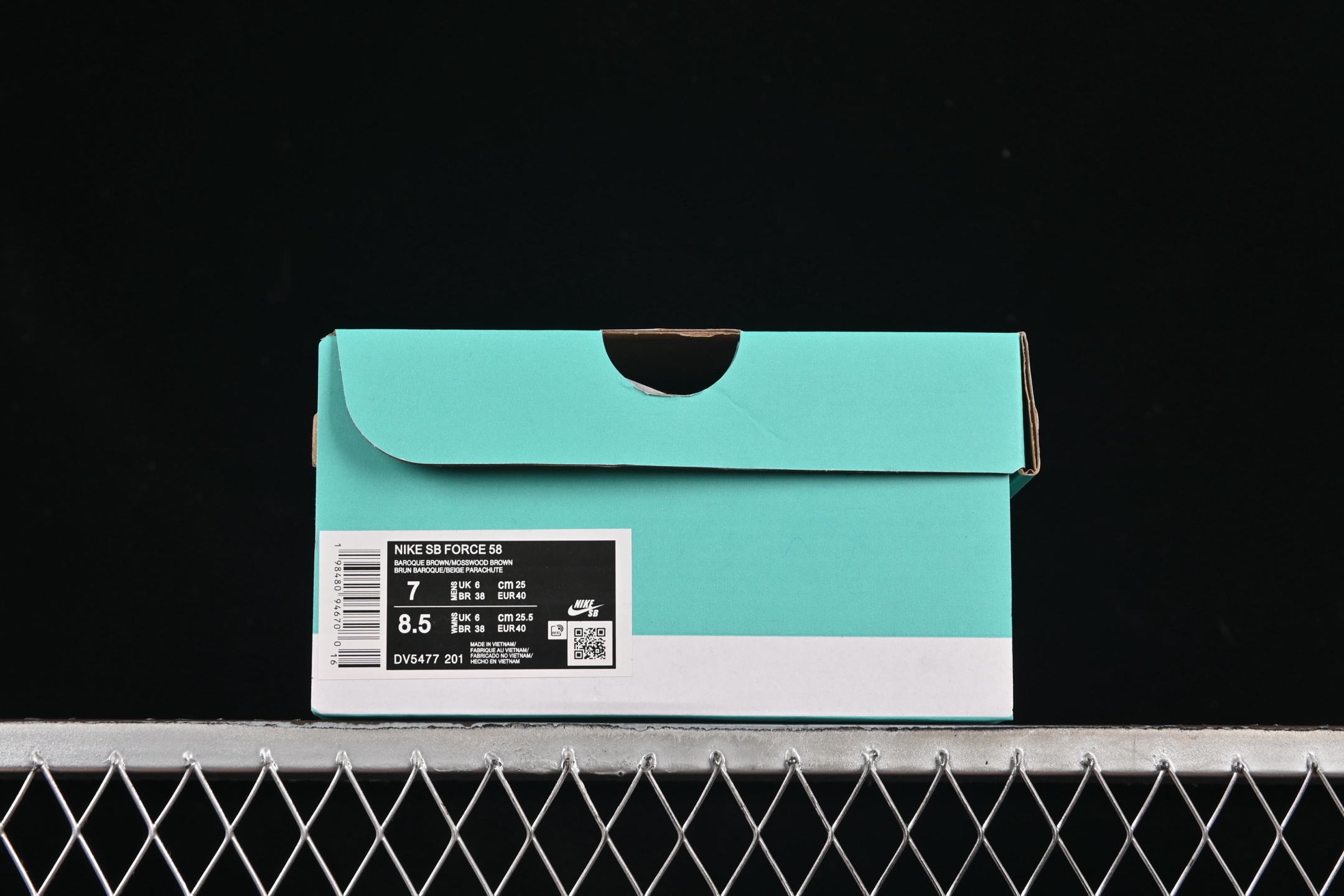 💰200纯原
 Nike SB Force 58 耐克简版复古滑板鞋 DV5477-201
尺码：35.5 36 36.5 37.5 38 38.5 39 40 40.5 41 42 42.5 43 44 44.5 45 AJD4