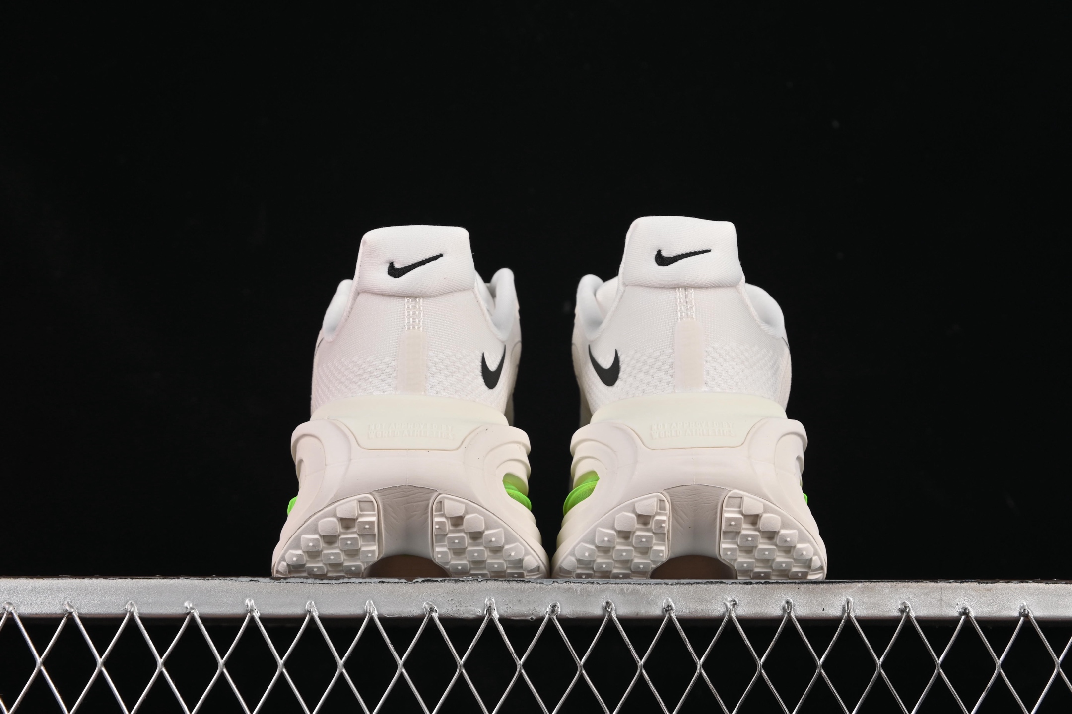 💰260纯原
 Nike Air Zoom Zoom Premium 耐克网面厚底气垫跑鞋 FN8453-008
尺码：36 37.5 38 39 40 41 42 43 44 45 AJD4