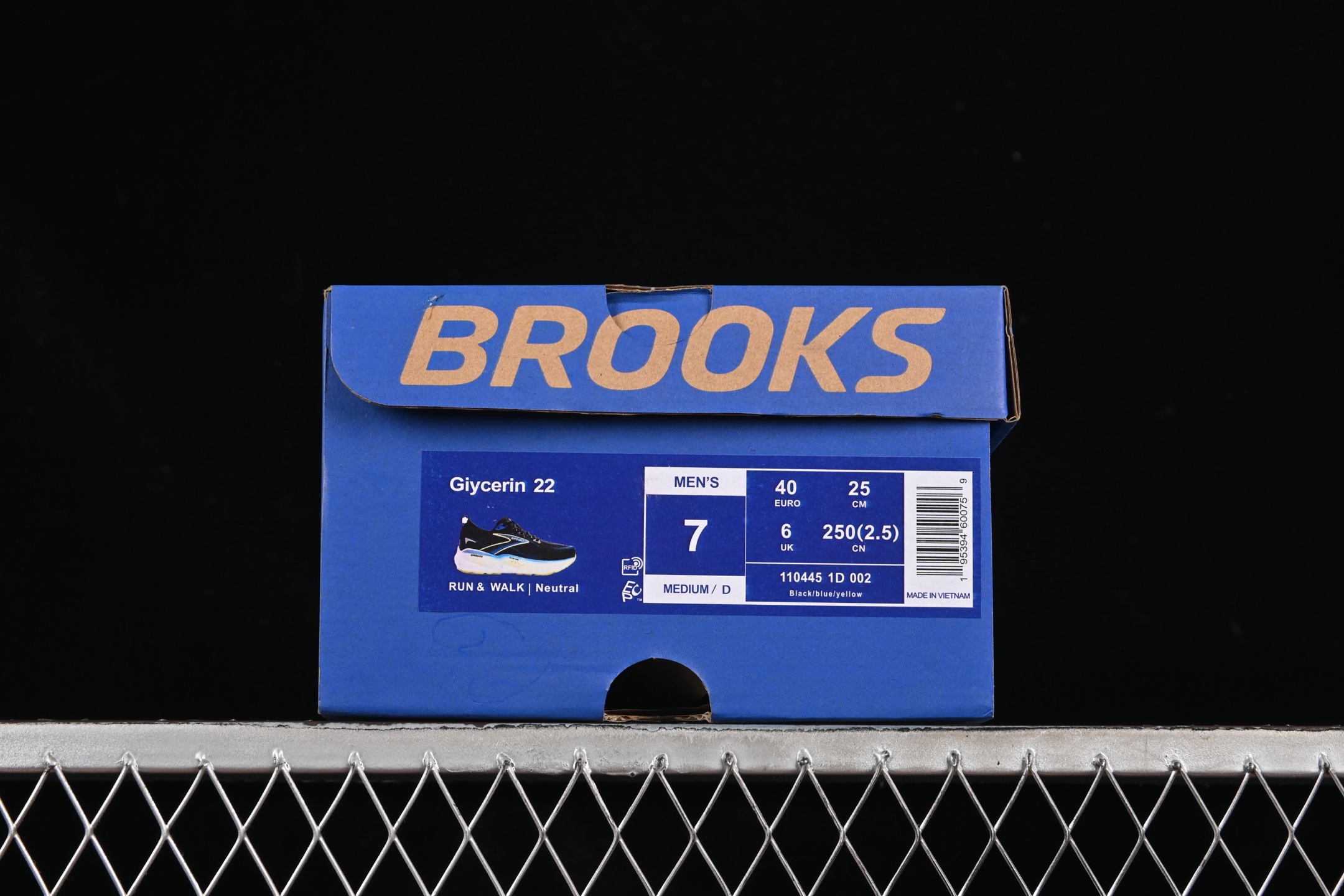 💰240纯原
Brooks Glycerin 22 布鲁克斯 缓震马拉松氮气慢跑鞋 1104451D002
尺码：36 36.5 37 38 38.5 39 40 40.5 41 42 42.5 43 44 44.5 45 46 G.D4