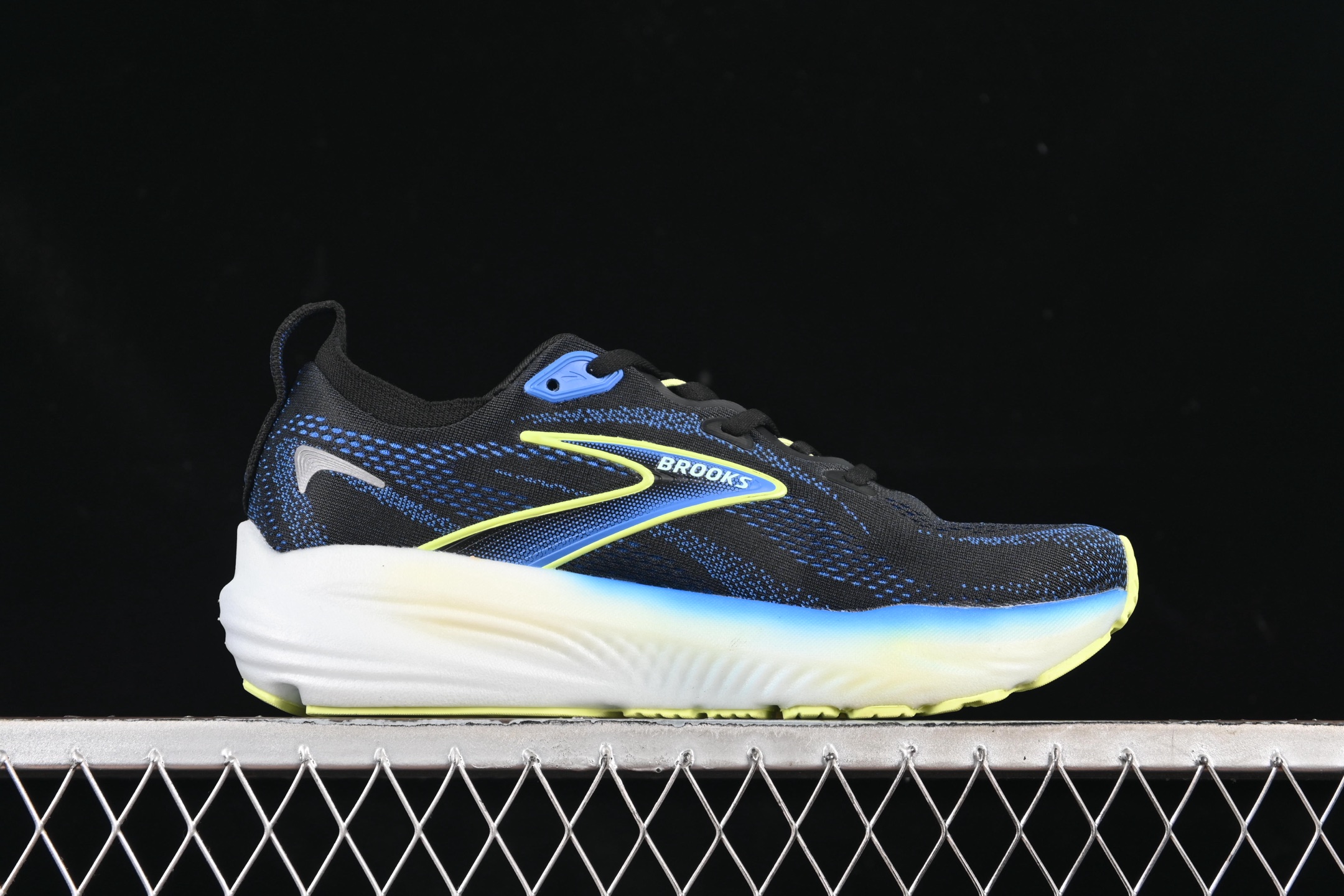 💰240纯原
Brooks Glycerin 22 布鲁克斯 缓震马拉松氮气慢跑鞋 1104451D002
尺码：36 36.5 37 38 38.5 39 40 40.5 41 42 42.5 43 44 44.5 45 46 G.D4