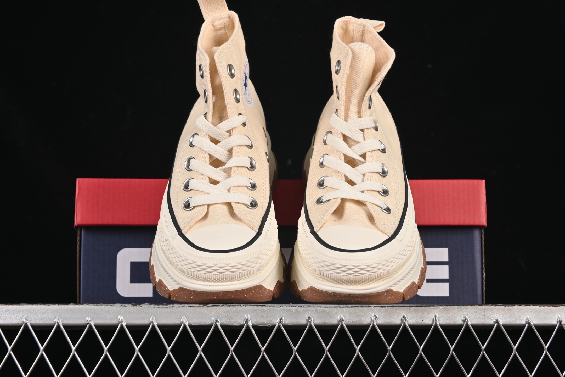 💰160纯原
 Converse Chuck Taylor All Star R Trek Wave OX 匡威复古低帮休闲板鞋 1SD274
尺码：35 36 36.5 37 37.5 38 39 39.5 40 41 41.5 42 42.5 43 44 M.C3