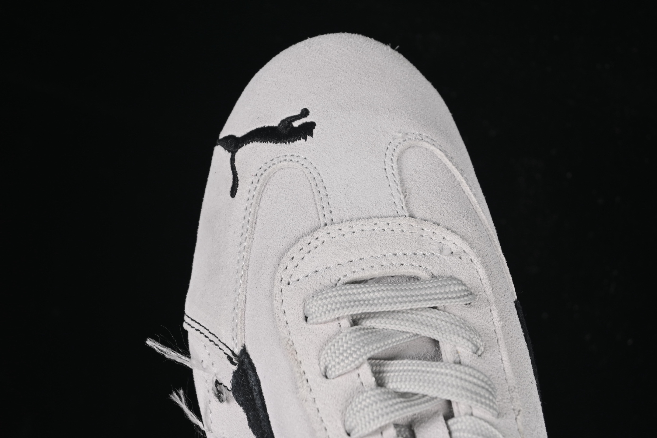 💰240纯原
The Open Product x Puma Speedcat 巴黎世家联名 极速赛车系列彪马低帮生活休闲鞋 406519-01
#注意!!! 注意!!! 此款商标处 线头原版预留 修剪不能退换
尺码:36 37 37.5 38 38.5 39 40 40.5 41 42 42.5 43 44 44.5 45 3.D4