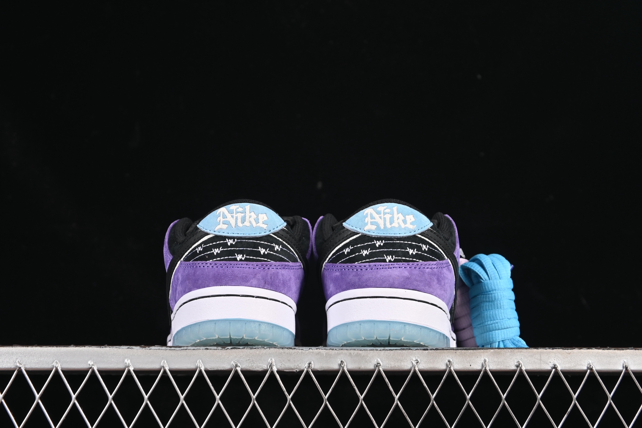  Hayley Wilson x Nike SB Dunk Low Court Purple 联名款 低