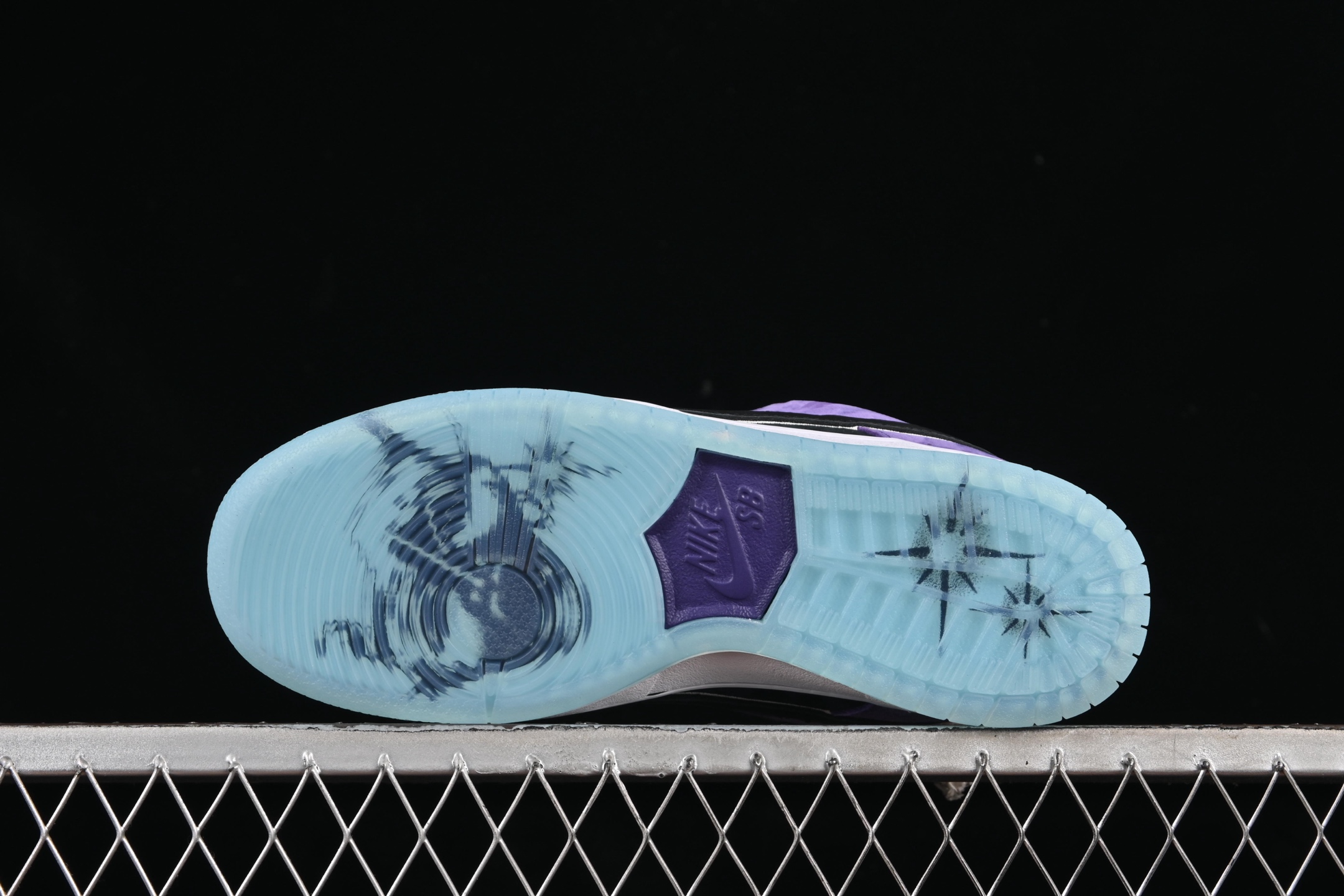  Hayley Wilson x Nike SB Dunk Low Court Purple 联名款 低