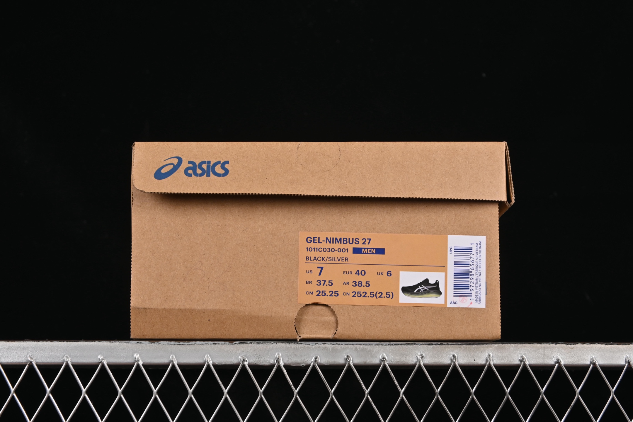 💰240纯原
Asics Gel-Nimbus 27 亚瑟士复古透气休闲鞋缓震男子耐磨跑步鞋 1011C030-001
尺码：36 37 37.5 38 39 39.5 40 40.5 41.5 42 42.5 43.5 44 45 B.D4