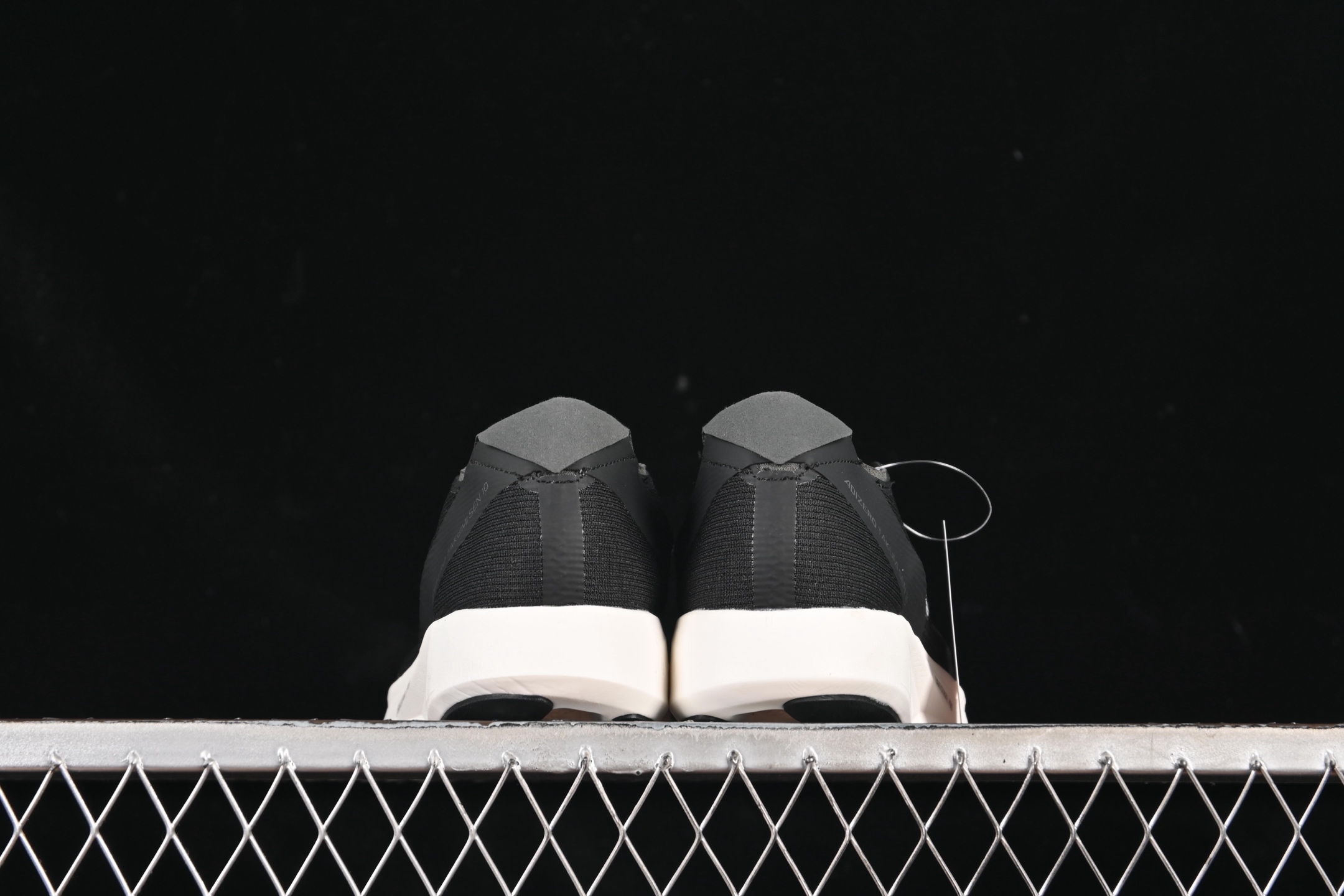 💰220纯原
Adidas Adizero Takumi Sen 10 M IH5710 阿迪透气低帮轻盈透气跑步鞋
尺码：36 36.5 37 38 38.5 39 40 40.5 41 42 42.5 43 44 44.5 45 3.D4