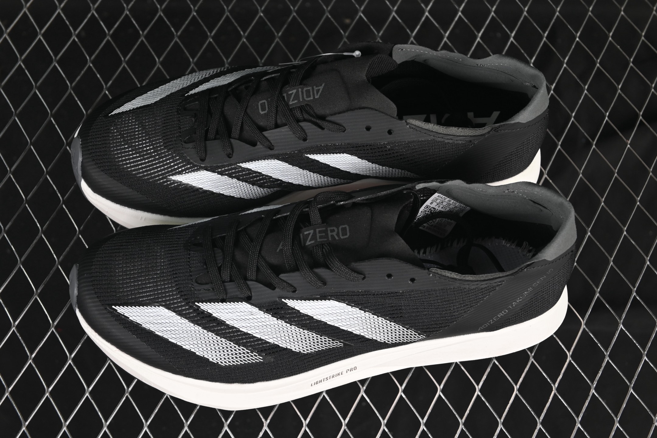 💰220纯原
Adidas Adizero Takumi Sen 10 M IH5710 阿迪透气低帮轻盈透气跑步鞋
尺码：36 36.5 37 38 38.5 39 40 40.5 41 42 42.5 43 44 44.5 45 3.D4