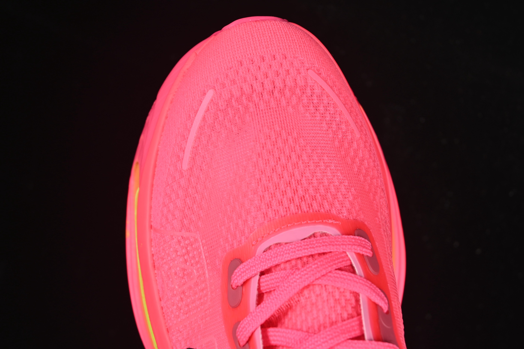 💰260纯原
 Nike Air Zoom Premium 耐克网面厚底气垫跑鞋 FN8453-013
尺码：36 37.5 38 39 40 X.D4