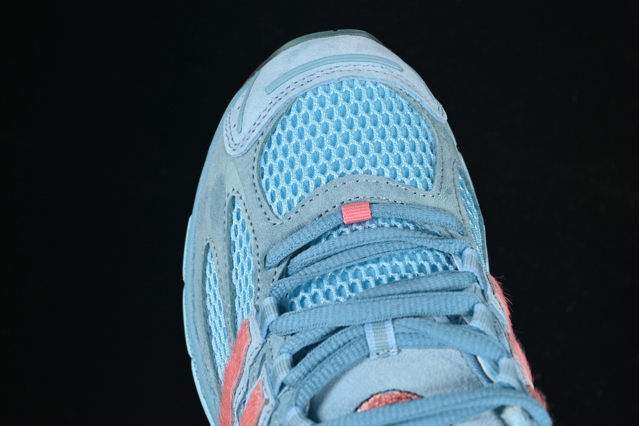  Unheardof x Adidas Originals Adistar Cushion Captai