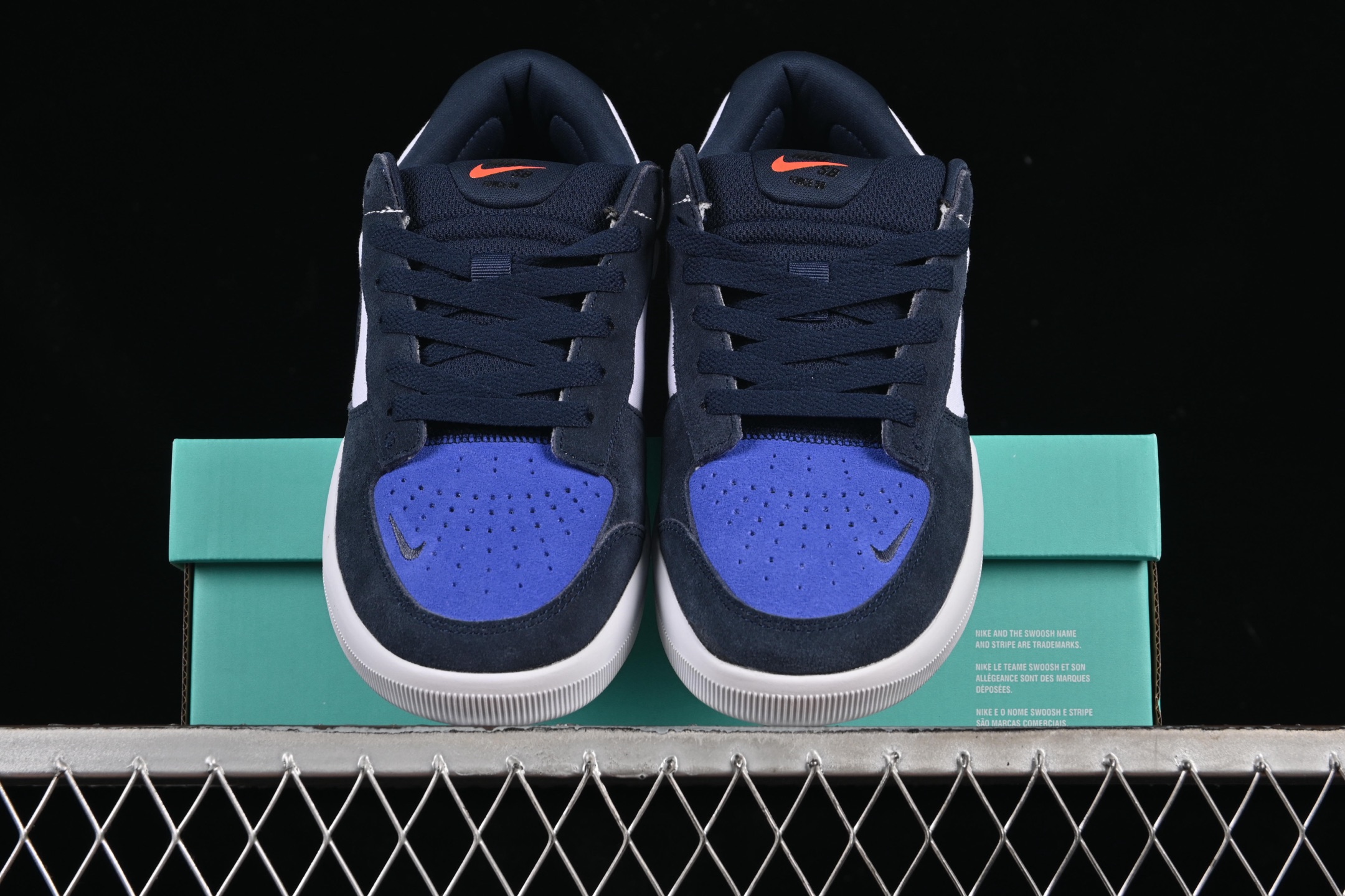 💰200纯原
 Nike SB Force 58 耐克简版复古滑板鞋 DV5477-401
尺码：35.5 36 36.5 37.5 38 38.5 39 40 40.5 41 42 42.5 43 44 44.5 45 AJD4