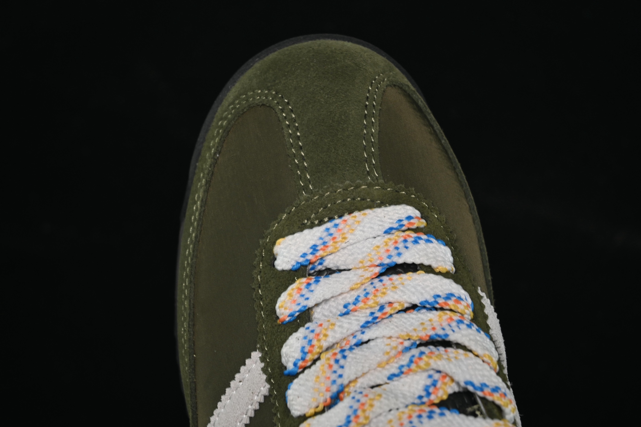 💰190纯原
 Adidas Originals SL 72 JR9416 阿迪经典复古慢跑鞋
尺码：36 36.5 37 38 38.5 39 40 40.5 41 42 42.5 43 44 44.5 45 G.C3