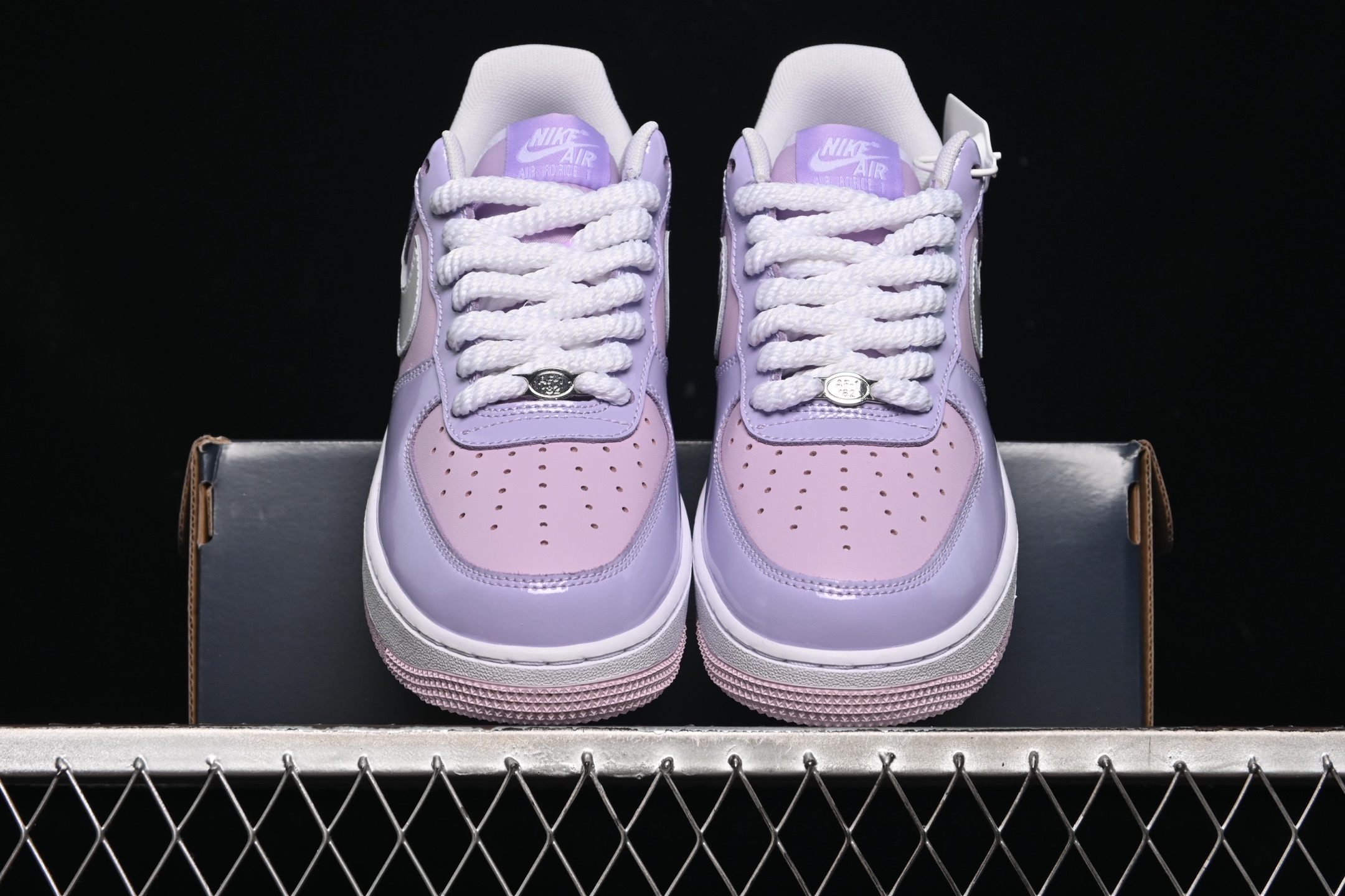 💰240纯原
 Nike Air Force 1'07 Low 空军一号低帮休闲板鞋 HV9405-500
尺码：36 36.5 37.5 38 38.5 39 40 40.5 41 42 42.5 43 44 44.5 45 K.D4
