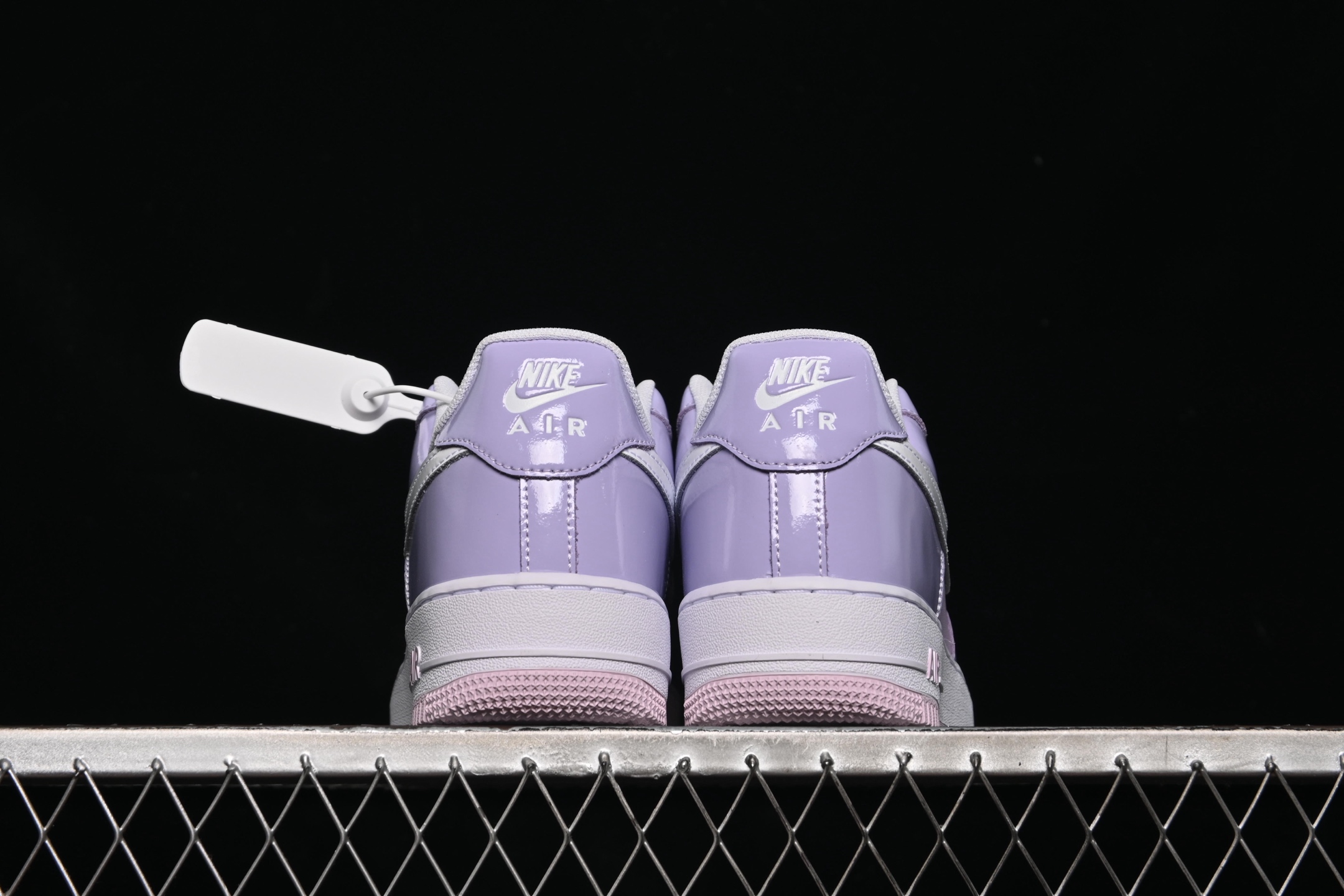 💰240纯原
 Nike Air Force 1'07 Low 空军一号低帮休闲板鞋 HV9405-500
尺码：36 36.5 37.5 38 38.5 39 40 40.5 41 42 42.5 43 44 44.5 45 K.D4