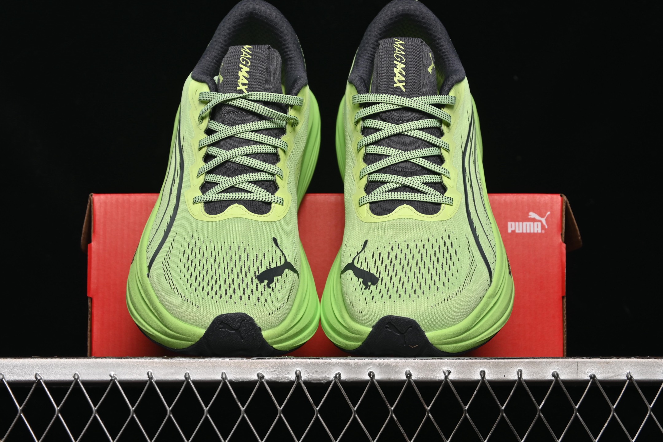 💰220纯原
Puma MagMax Nitro 彪马舒适防滑耐磨低帮休闲跑步鞋 310088-05
尺码：36 37 37.5 38 38.5 39 40 40.5 41 42 42.5 43 44 44.5 45 7+C3