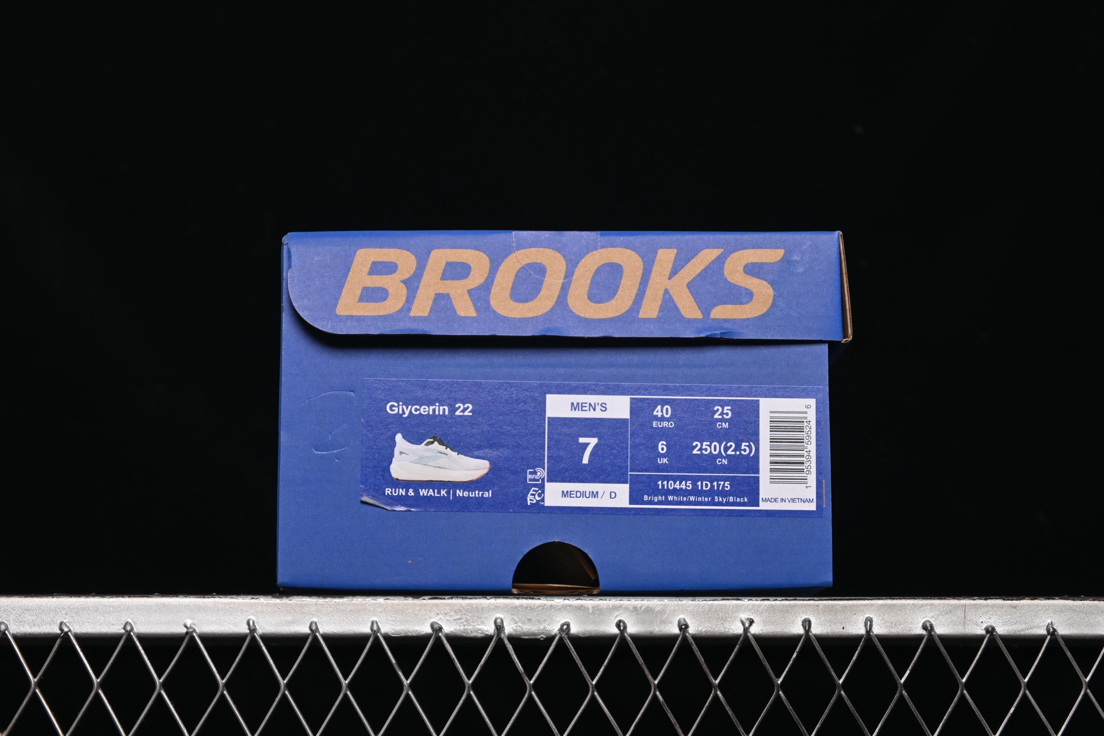 💰240纯原
 Brooks Glycerin 22 布鲁克斯 缓震马拉松氮气慢跑鞋 1104451D175
尺码：36 36.5 37 38 38.5 39 40 40.5 41 42 42.5 43 44 44.5 45 G.D4