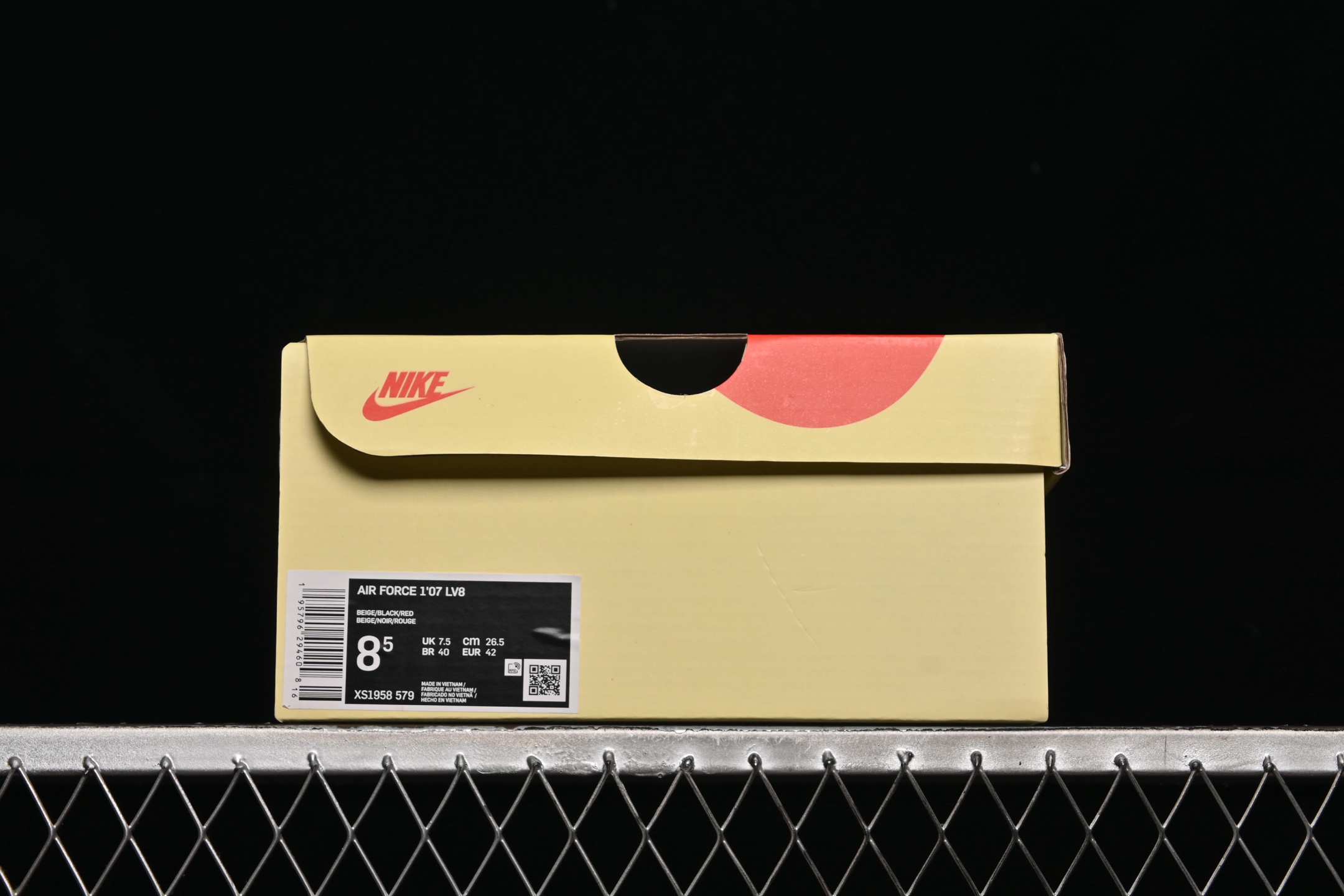 💰300纯原
 Nike Air Force 1'07 Low 斯图西联名 做旧牛仔 空军一号低帮休闲板鞋 XS1958-579
#原楦头原纸板 原装鞋盒 定制五金配件 内置全掌气垫 原厂鞋底 
尺码：36 36.5 37.5 38 38.5 39 40 40.5 41 42 42.5 43 44 44.5 45 9.D4