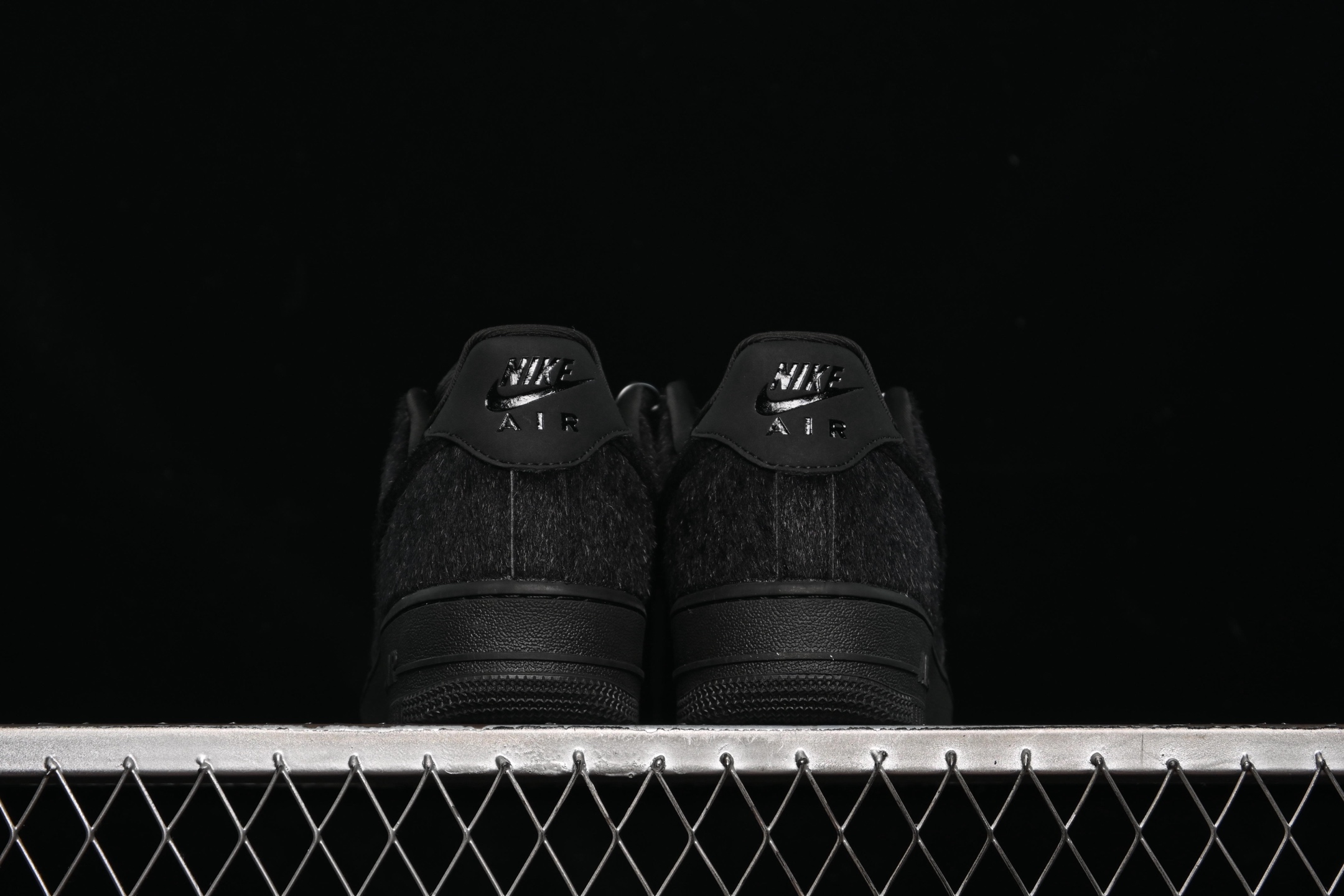 💰240纯原
Nike Air Force 1'07 Low 空军一号低帮休闲板鞋 II7398-001
尺码：36 36.5 37.5 38 38.5 39 40 40.5 41 42 42.5 43 44 44.5 45 K.D4