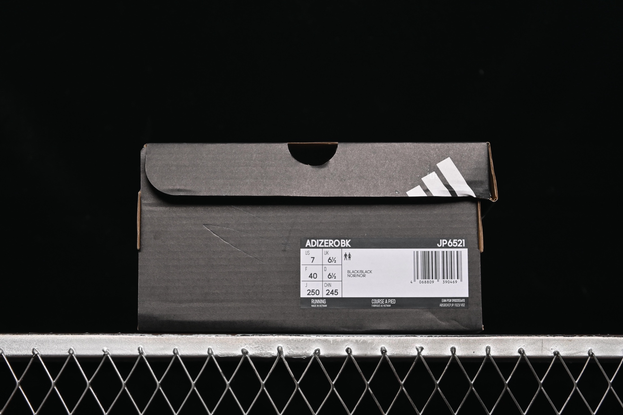 💰220纯原
 Adidas Adizero BK JP6521 阿迪透气低帮跑步鞋
尺码：36 36.5 37 38 38.5 39 40 40.5 41 42 42.5 43 44 44.5 45 N.C3