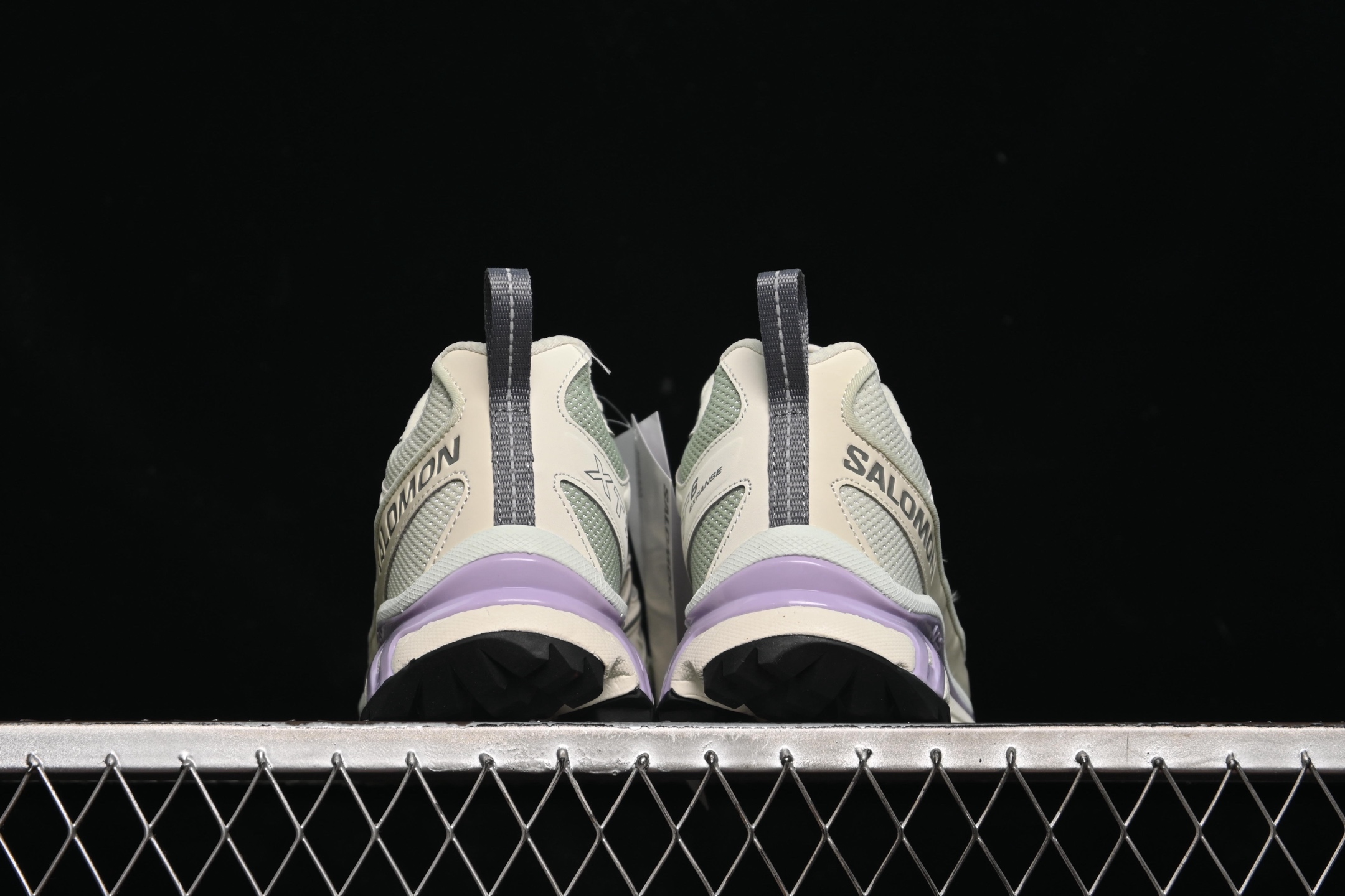 💰360纯原
Salomon XT-6 EXP 所罗门高科端技户外休闲跑鞋 478101
尺码：36 36.5 37 38 38.5 39 40 40.5 41 42 42.5 43 44 44.5 45 46 HCD4