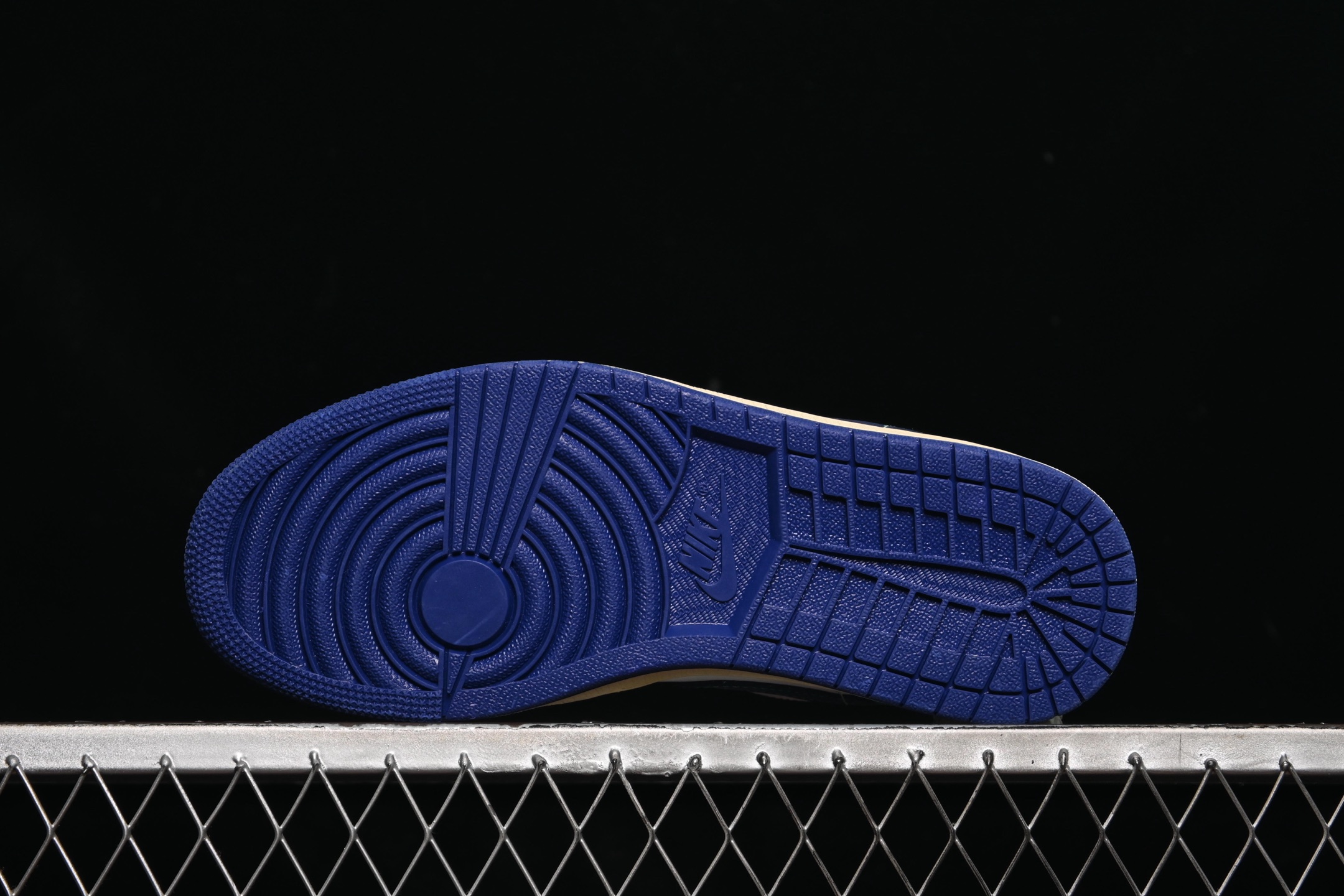 💰160真标💰200公司级💰240纯原
 Air Jordan 1 Low AJ1 乔1蓝绿拼色 低帮文化休闲板鞋 553558-147
尺码：36 36.5 37.5 38 38.5 39 40 40.5 41 42 42.5 43 44 44.5 45 46 ZZC3