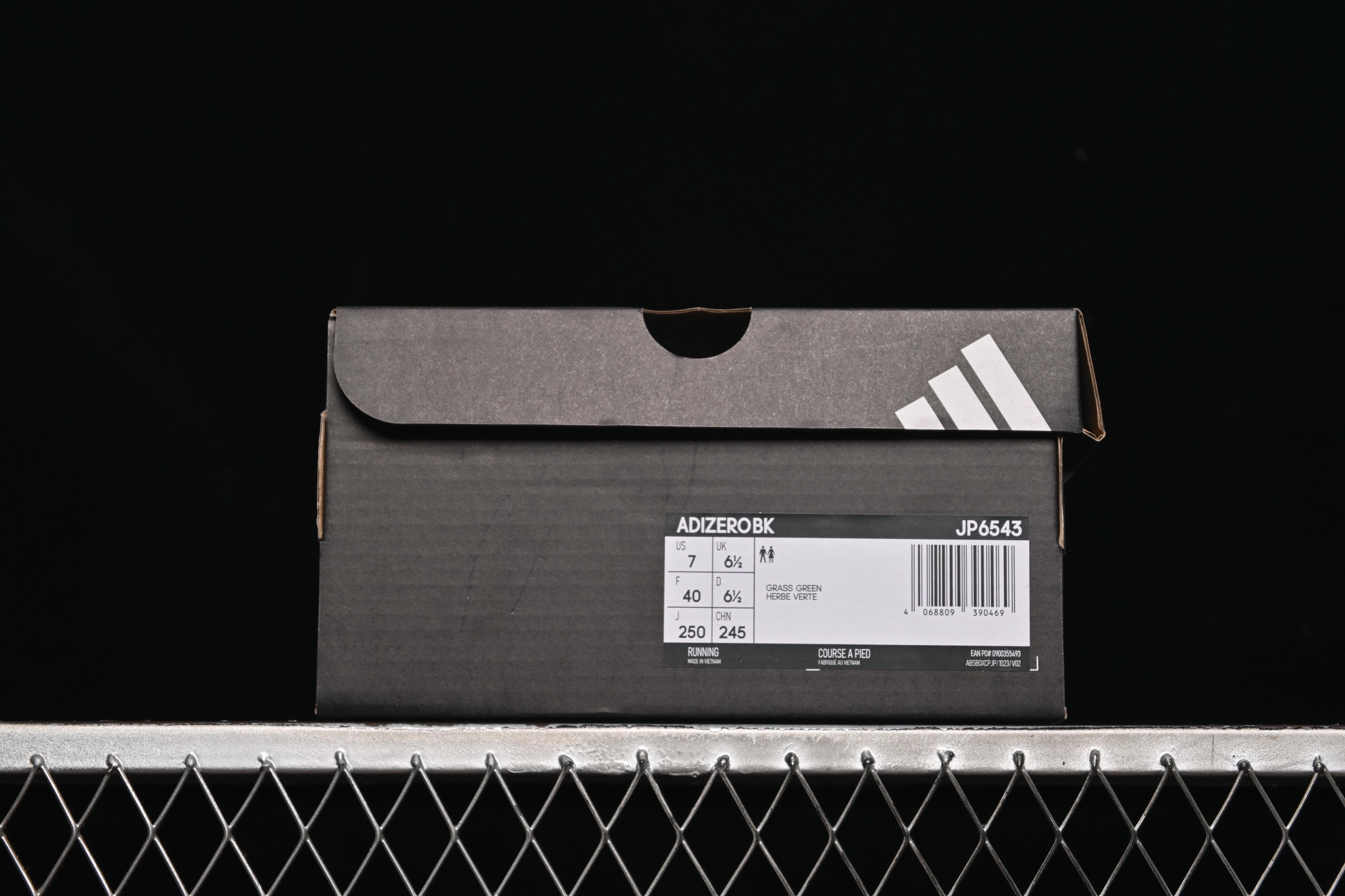 💰220纯原
 Adidas Adizero BK JP6543 阿迪透气低帮跑步鞋
尺码：36 36.5 37 38 38.5 39 40 40.5 41 42 42.5 43 44 44.5 45 N.C3