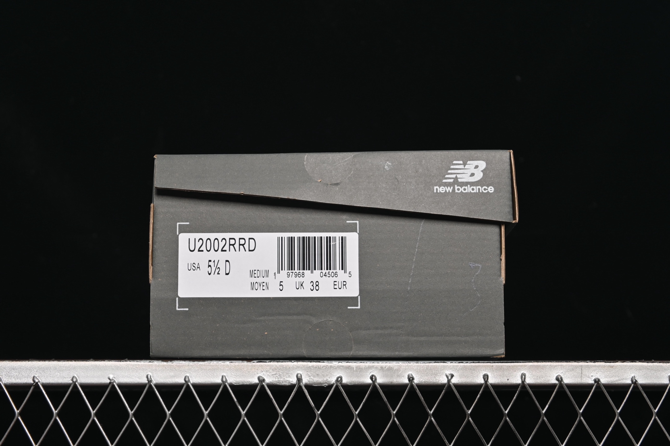 💰280纯原
New Balance 2002系列 复古休闲跑步鞋 U2002RRD
#鞋款延续了经典科技,升级版N-ERGY缓震物料机能与材质上脚太舒适了,鞋面的柔软麂皮搭配尼龙网布,特别透气而且还复古感,不管是搭配牛仔裤还工装裤都是百搭!
尺码:36 37 37.5 38 38.5 39 40 40.5 41 42 42.5 43 44 44.5 45 46.5 3.D4