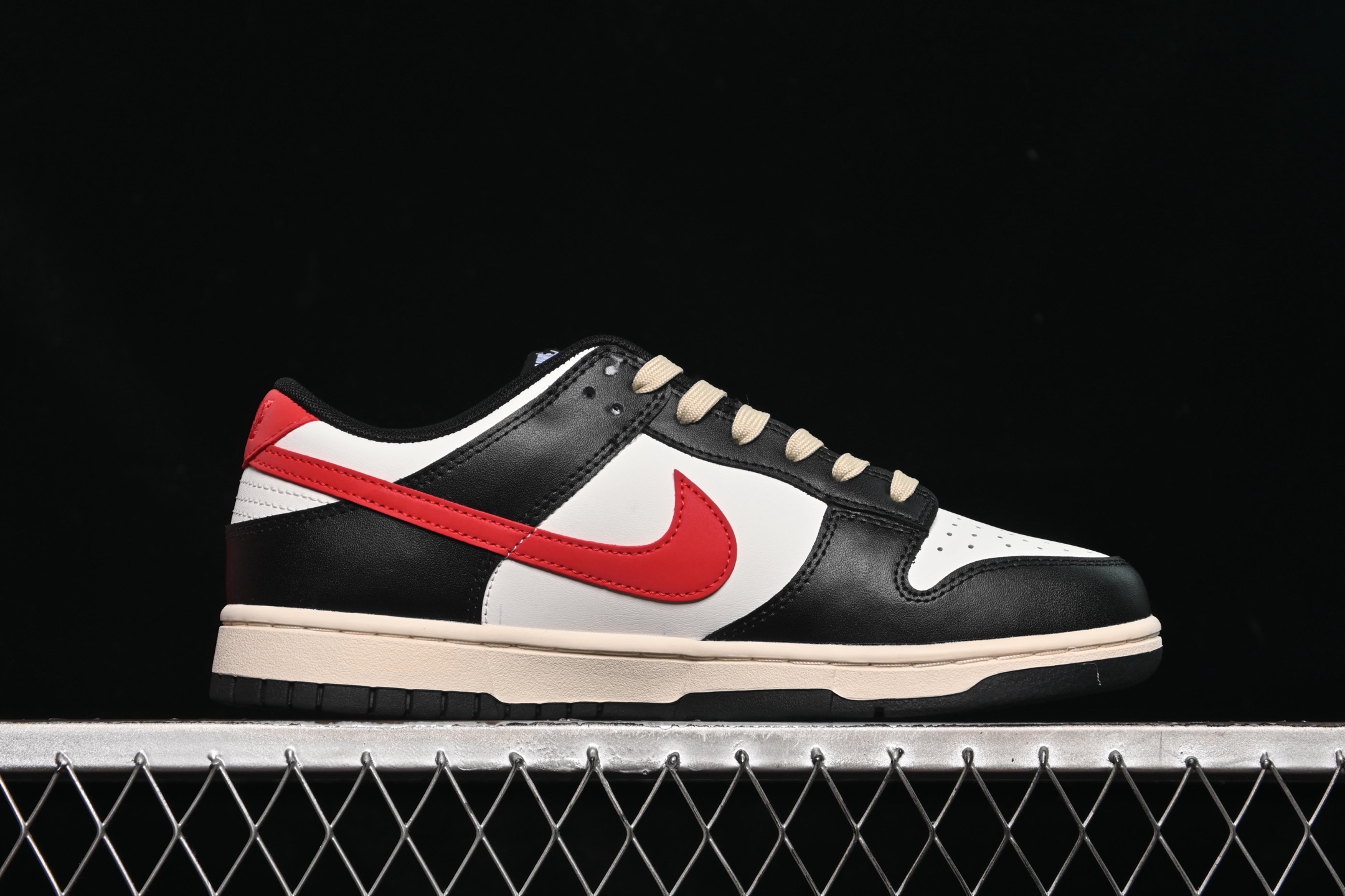 💰260公司级💰360纯原
Nike SB Dunk Low 克里特岛 低帮休闲板鞋 DD1391-100
#超高清洁度 皮料切割干净无任何毛边 细节完美
尺码：40 40.5 41 42 42.5 43 44 44.5 45 46 9.E5
