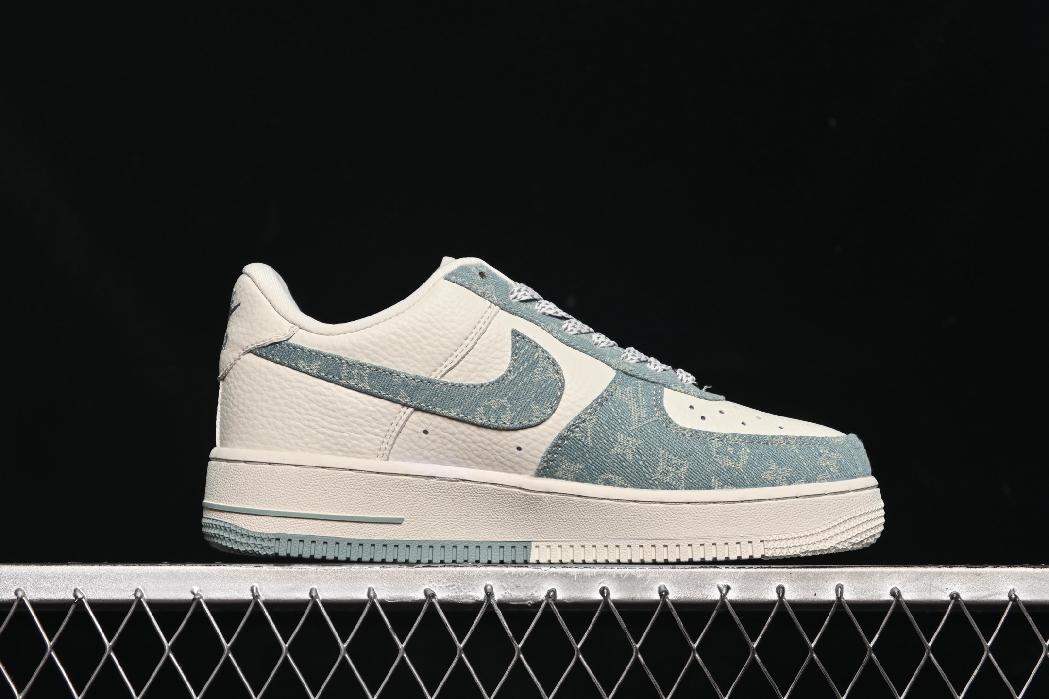 💰280纯原
Nike Air Force 1'07 Low LV联名 青色牛仔 空军一号定制休闲板鞋 SC0601-554
#原楦头原纸板 原装鞋盒 原厂鞋底 超高清洁度 细节完美
尺码:36 36.5 37.5 38 38.5 39 40 40.5 41 42 42.5 43 44 44.5 45 9.D4