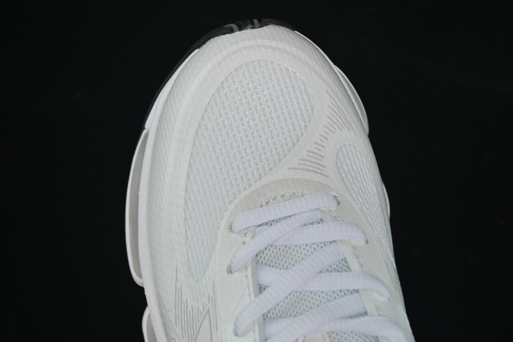 💰220纯原
 New Balance 2000系列复古老爹风休闲运动慢跑鞋 U2000NRJ
尺码：36 37 37.5 38 38.5 39 40 40.5 41 42 42.5 43 44 44.5 45 46 N.C3