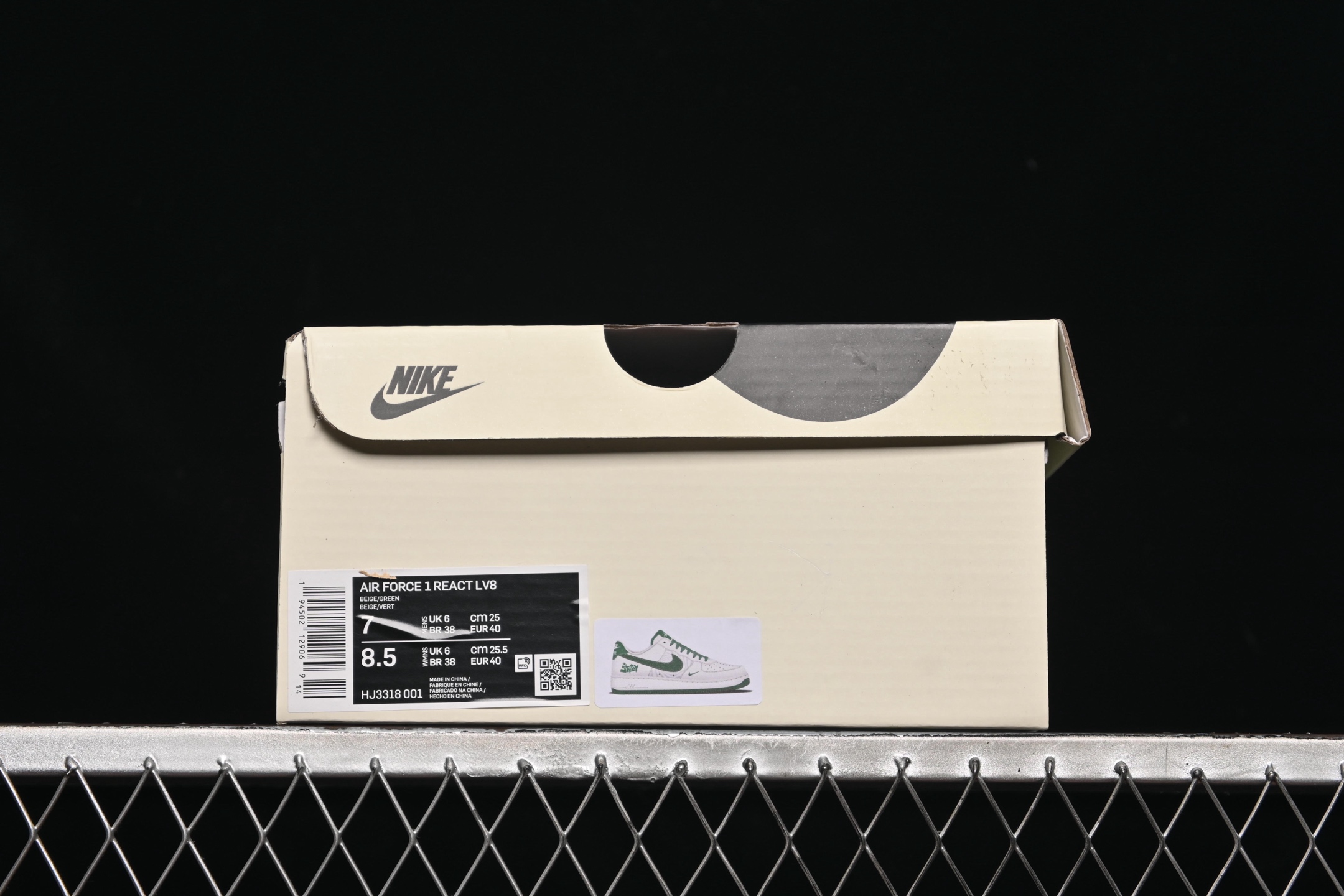 💰280纯原
Nike Air Force 1'07 Low 斯图西联名 米绿反光 空军一号低帮休闲板鞋 HJ3318-001
#原楦头原纸板 原装鞋盒 定制五金配件 内置全掌气垫 原厂鞋底
尺码:36 36.5 37.5 38 38.5 39 40 40.5 41 42 42.5 43 44 44.5 45 9.D4