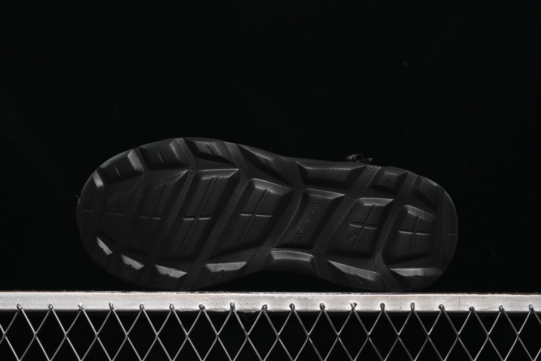 💰180纯原
New Balance 新百伦夏季透气低帮生活休闲鞋 SD2401BK
尺码：225（35-36）235（36.5-37.5）245（38-38.5）255（39-40）N.C3
